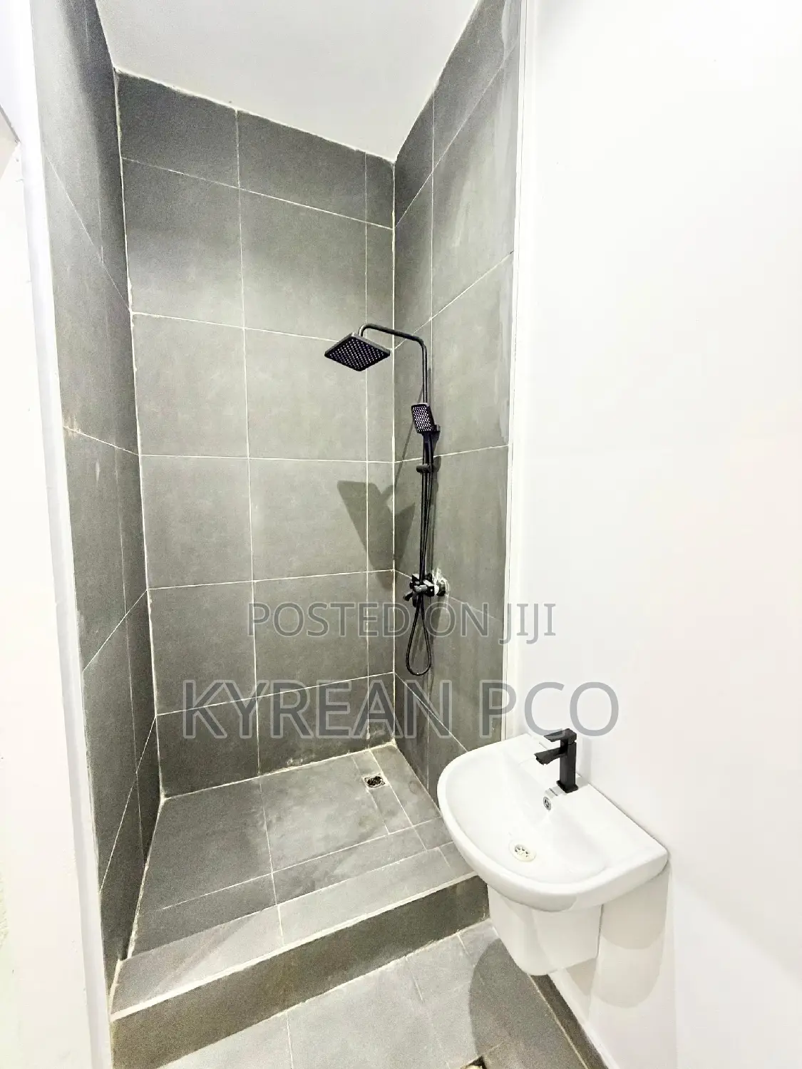 2bdrm House in Ikate for sale in Ikate