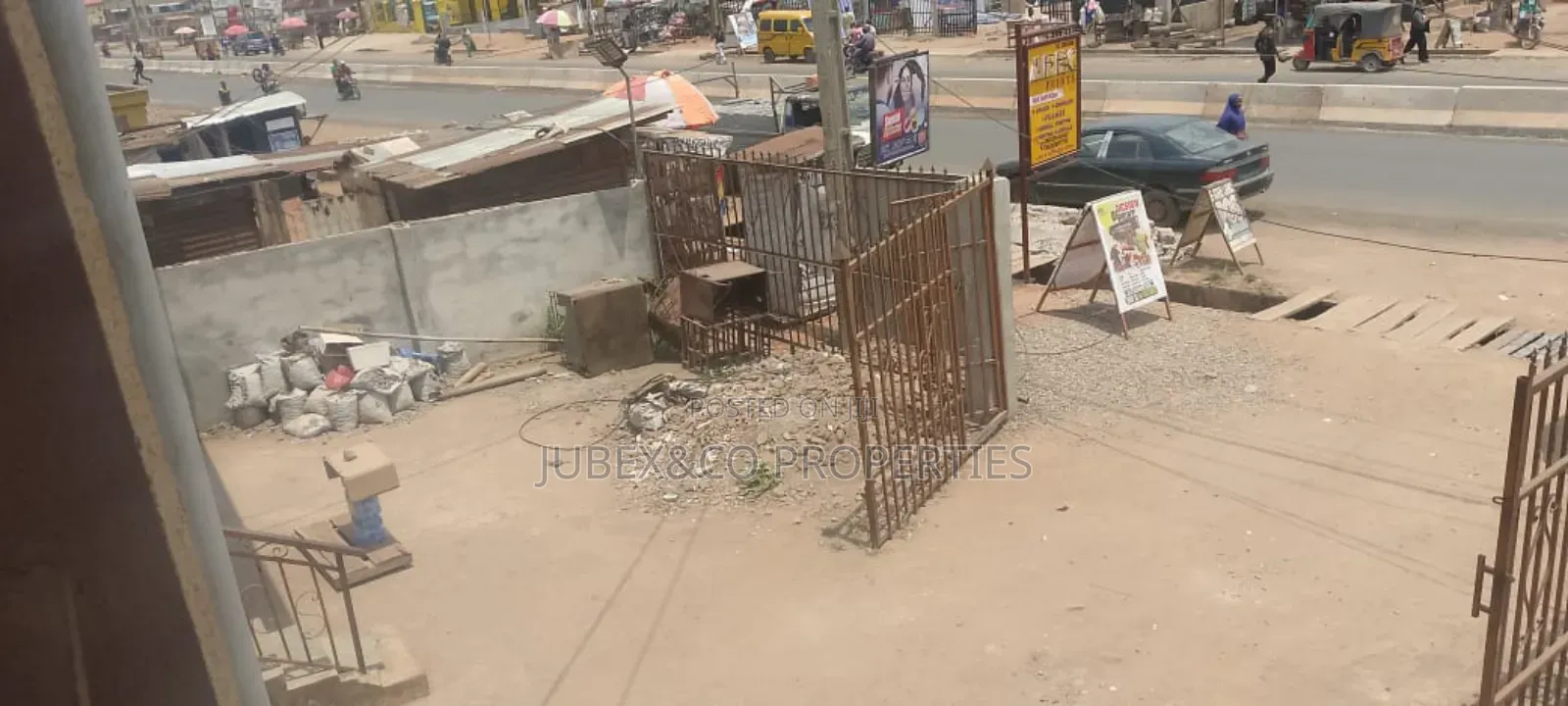 9plots Facing Lagos Abeokuta Sango Ota in Ado-Odo/Ota