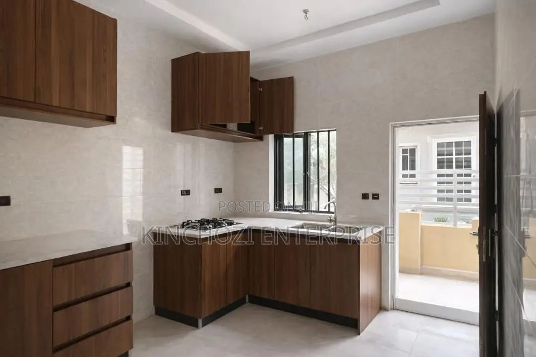 3bdrm Duplex in Rockvale Manors, Zone B for rent in Zone B
