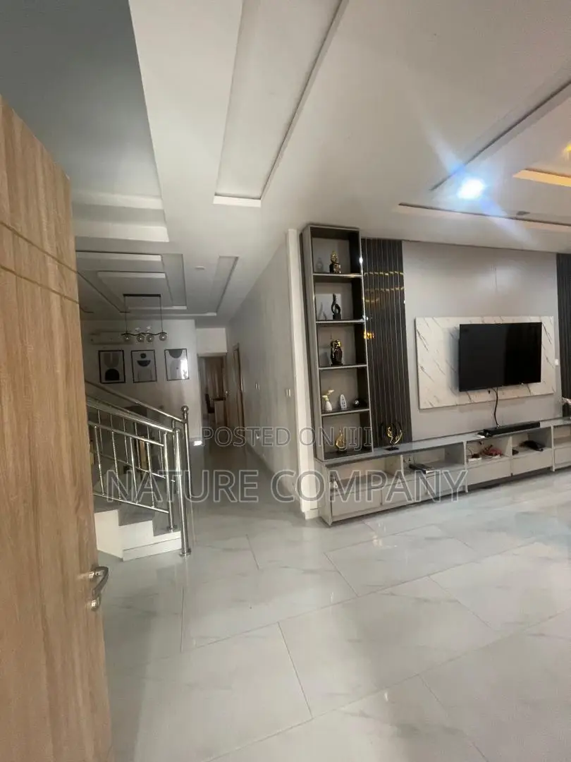 Furnished 5bdrm Duplex in Omole Phase 1 for rent in Omole Phase 1