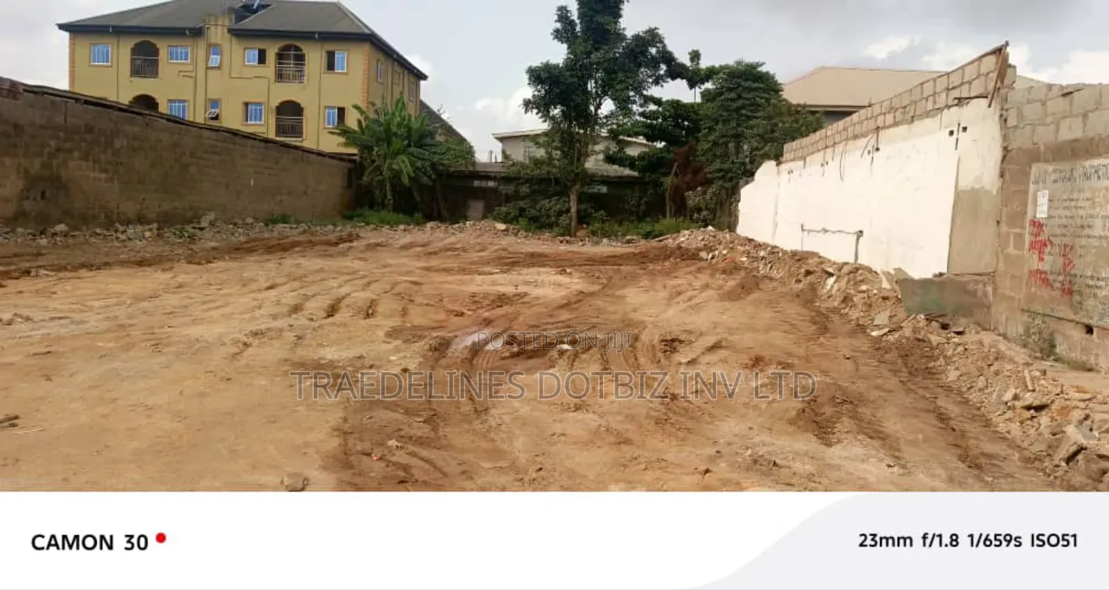 Land for Sale in Alakuko