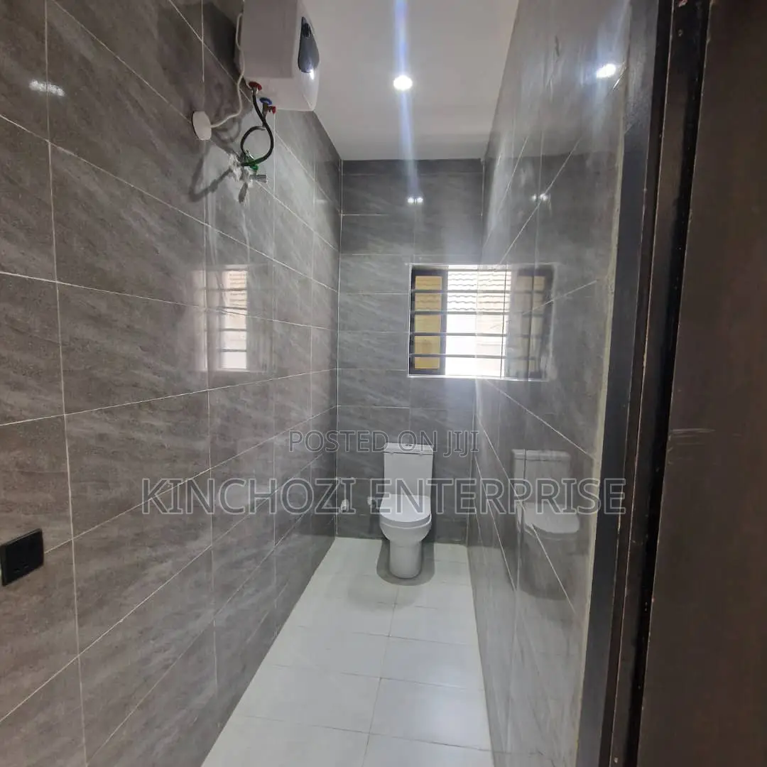 3bdrm Duplex in Rockvale Manors, Zone B for rent in Zone B