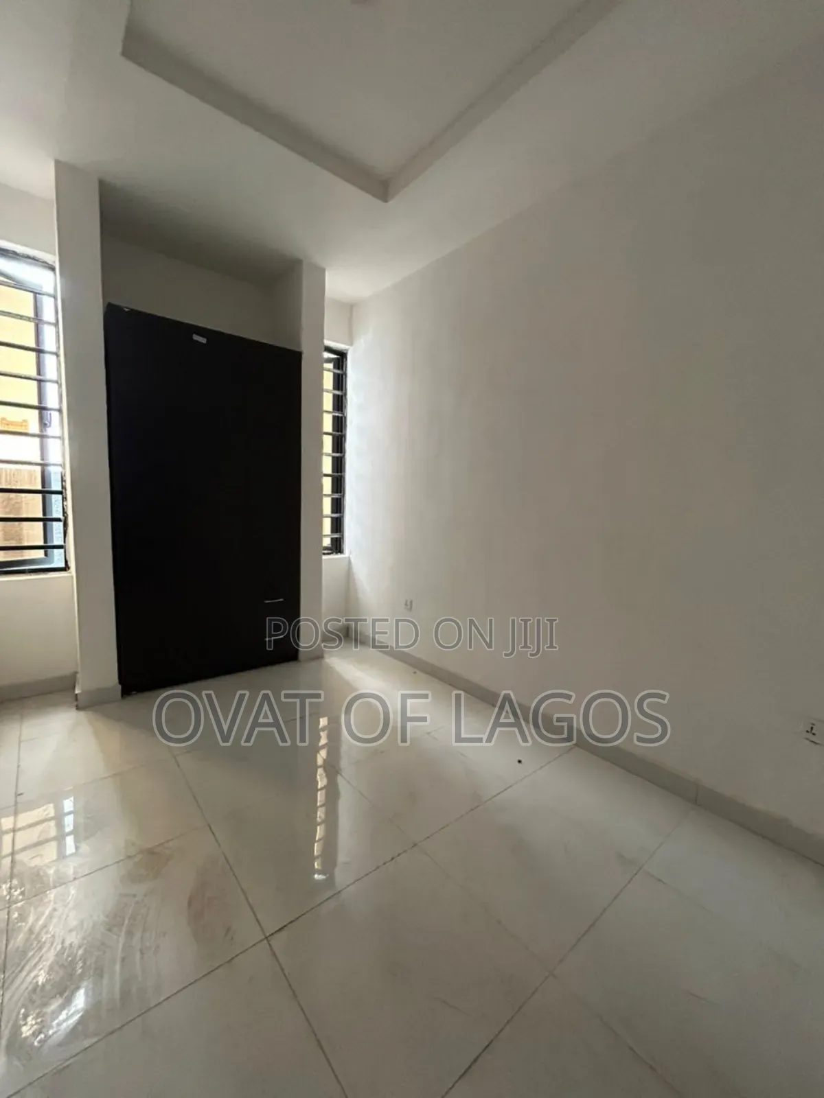 3bdrm Duplex in Ikota for sale in Ikota