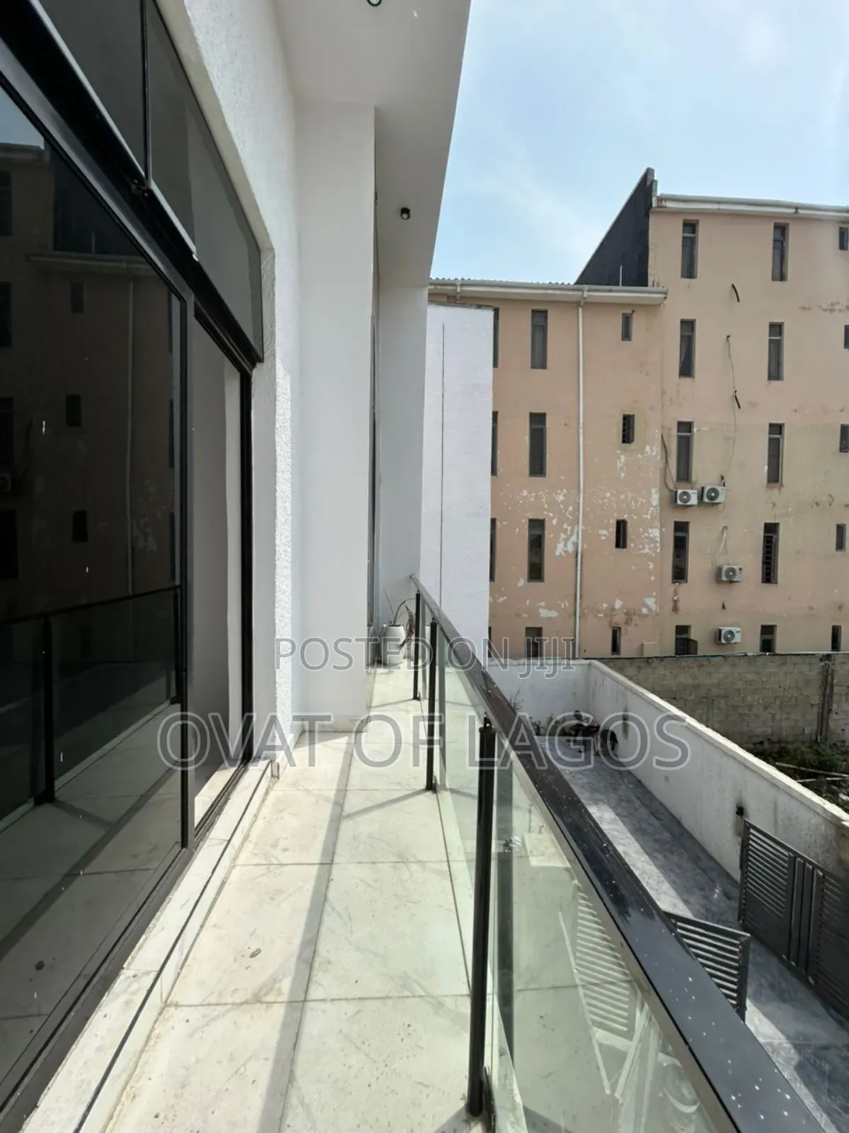 4bdrm Duplex in Ikota for sale in Ikota