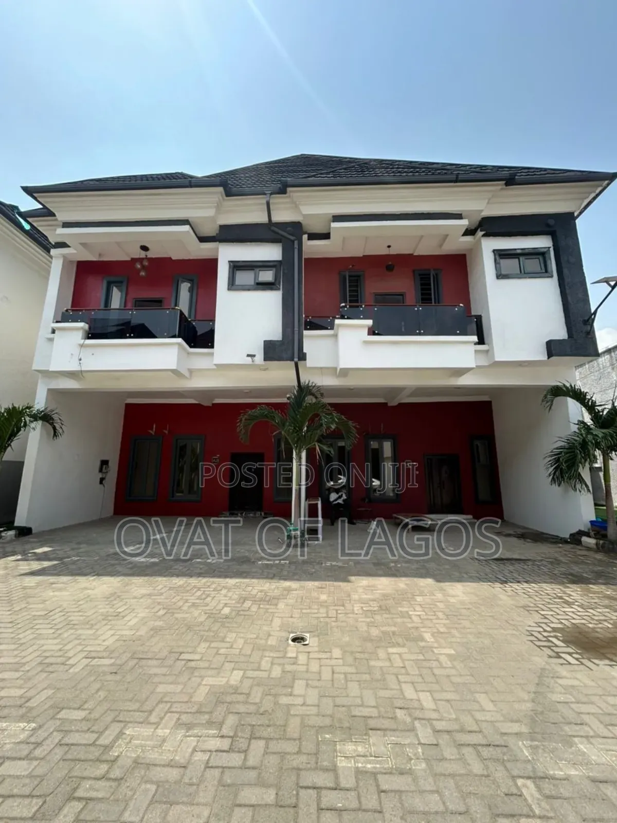 4bdrm Duplex in Ikota for sale in Ikota