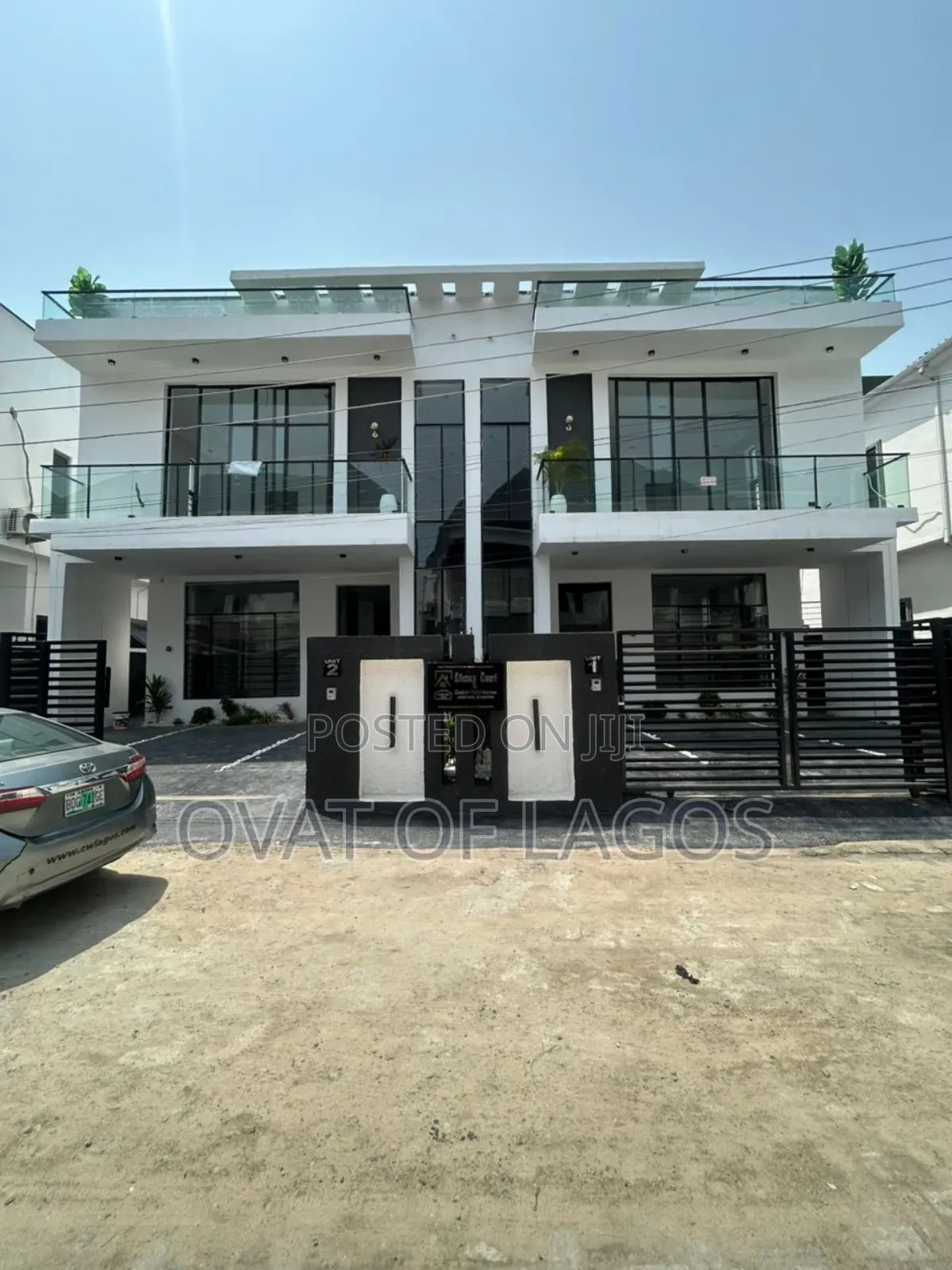 4bdrm Duplex in Ikota for sale in Ikota