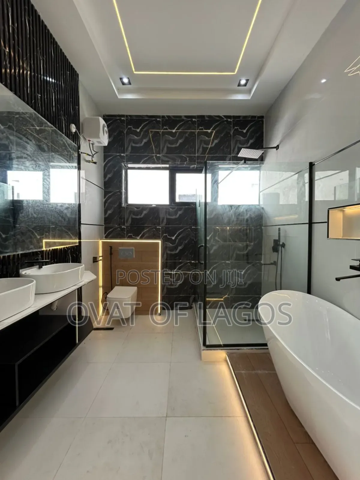 5bdrm Duplex in Ikota for sale in Ikota