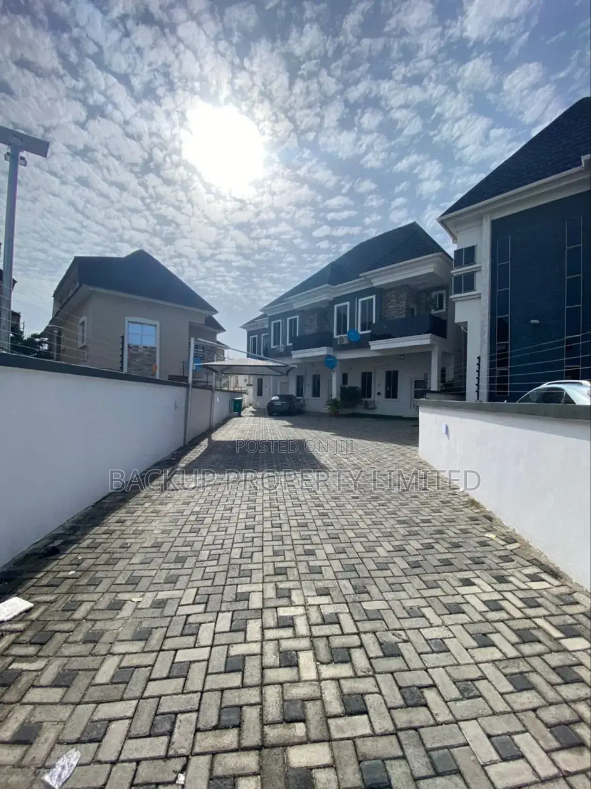 Furnished 4bdrm Duplex in Ikota for rent in Ikota