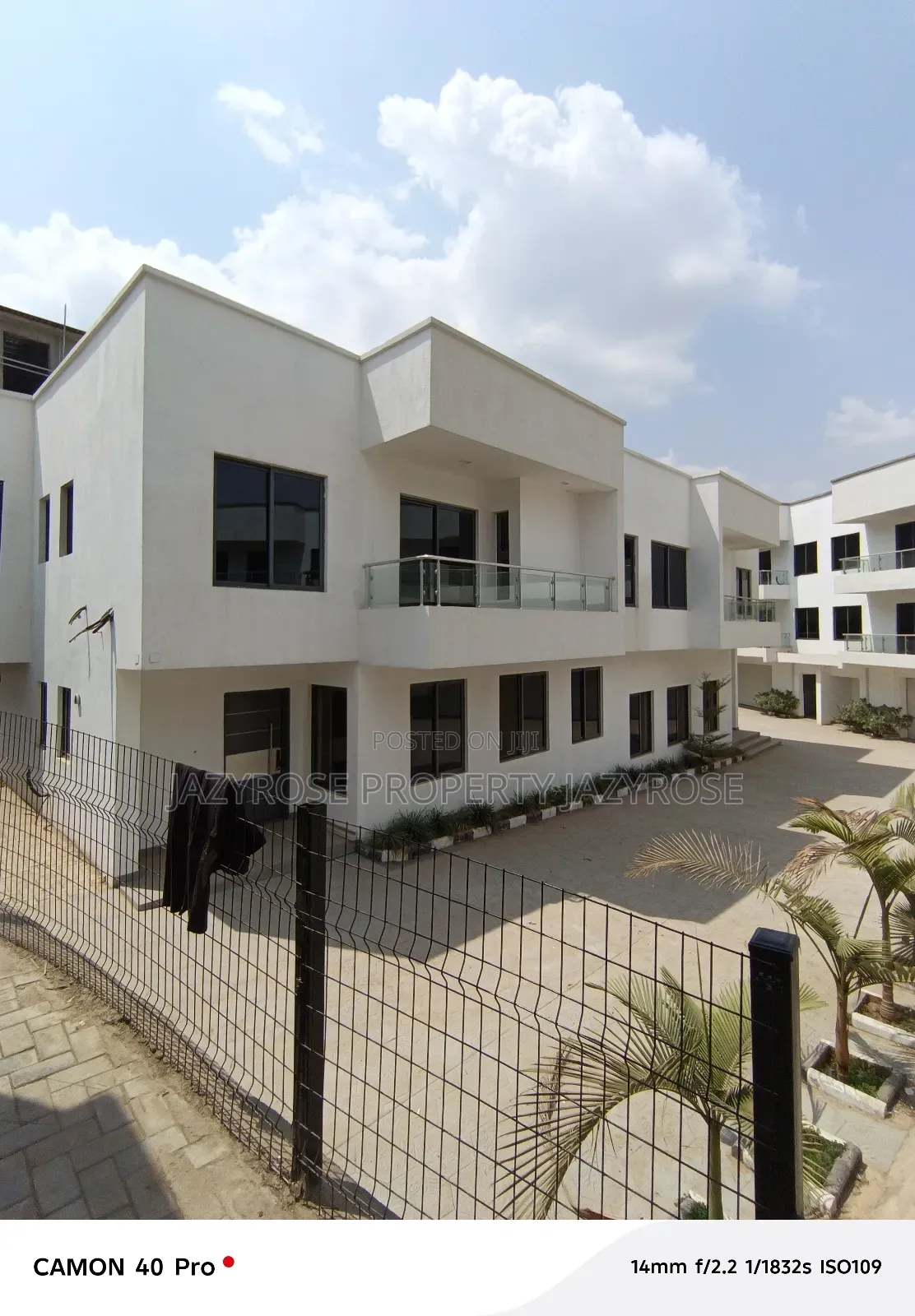 4bdrm Duplex In Guzape District For Sale in Guzape District