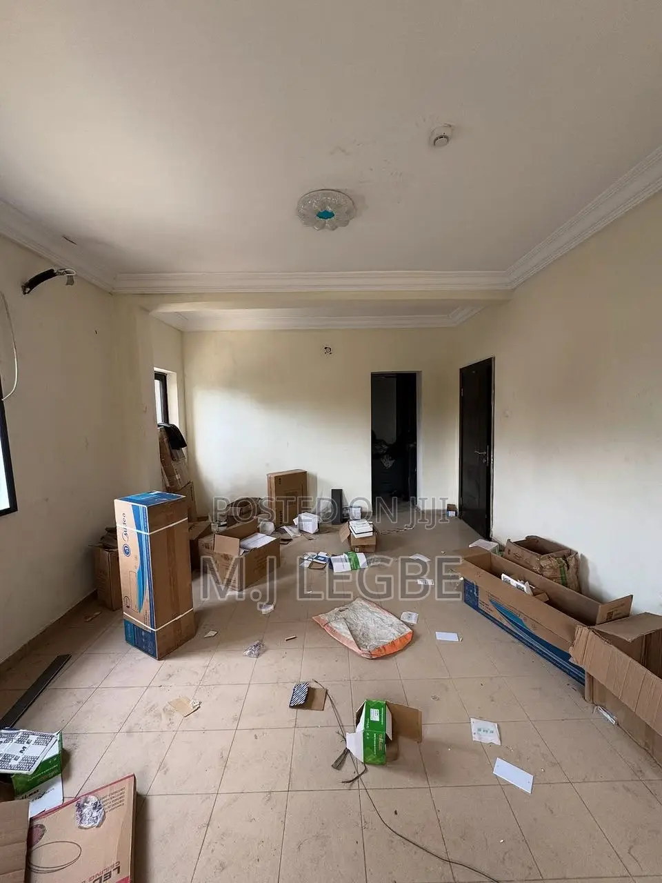 3bdrm Apartment in Phase 1, Lekki for rent in Lekki