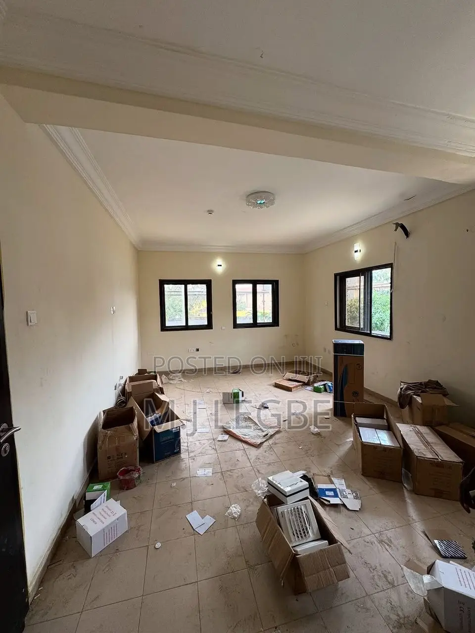 3bdrm Apartment in Phase 1, Lekki for rent in Lekki