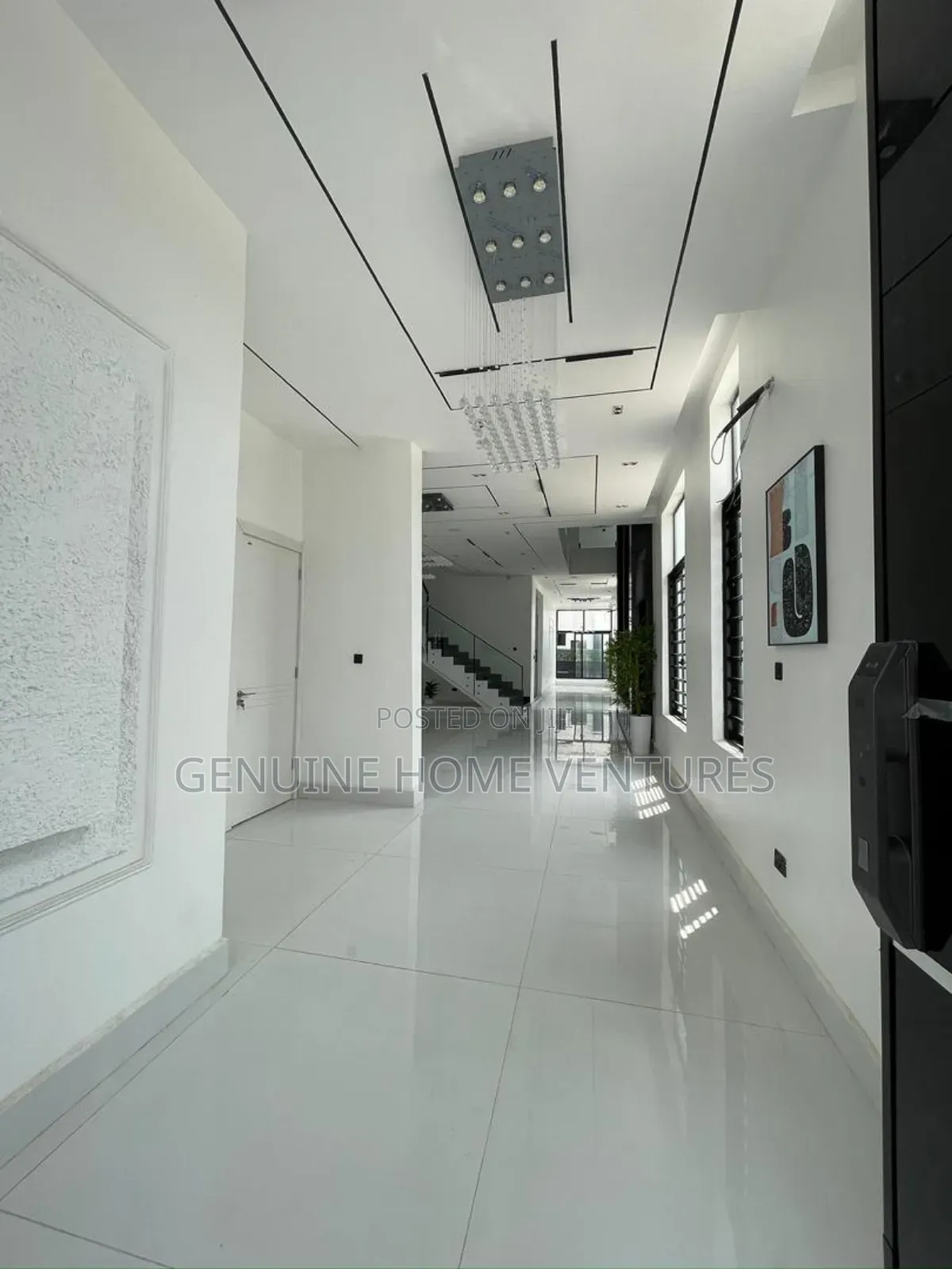 5bdrm Duplex in Orchid, Chevron for sale in Chevron