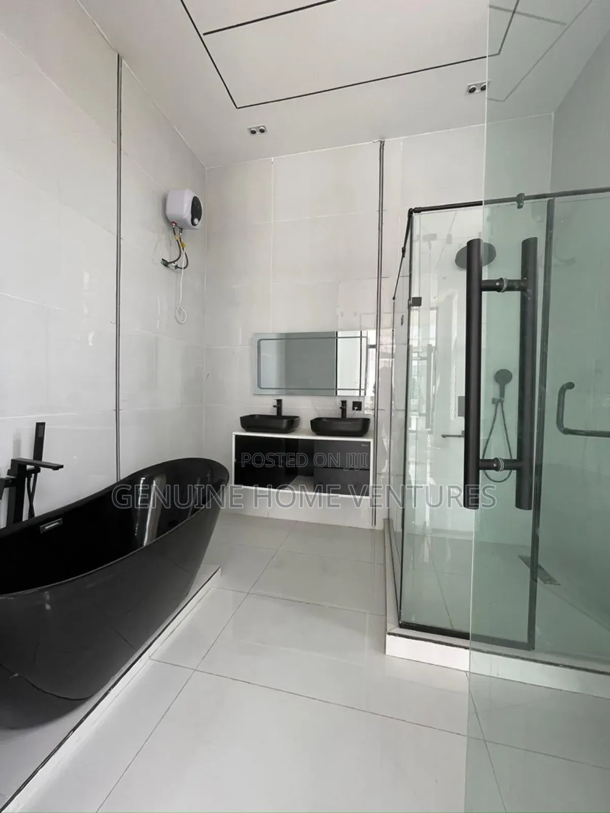 5bdrm Duplex in Orchid, Chevron for sale in Chevron
