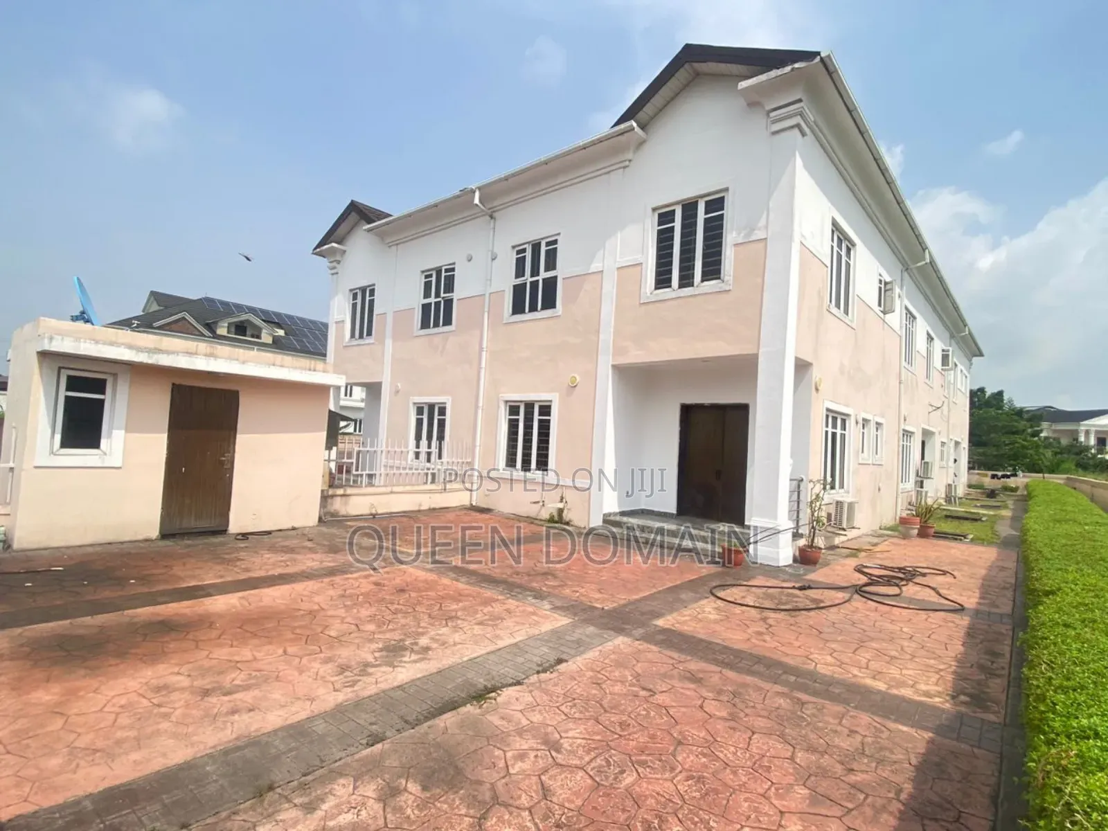 5bdrm Duplex in Royal Gardens Estate, Ajiwe for rent in Ajiwe