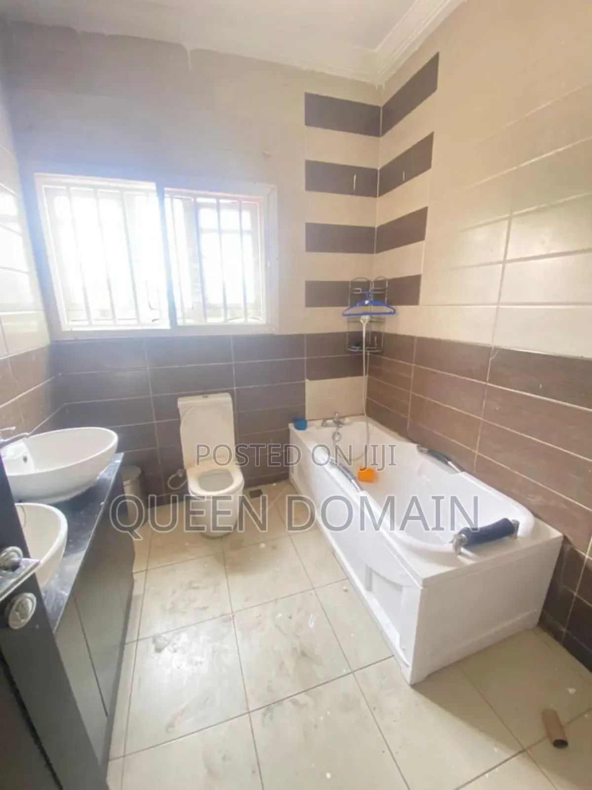 5bdrm Duplex in Royal Gardens Estate, Ajiwe for rent in Ajiwe