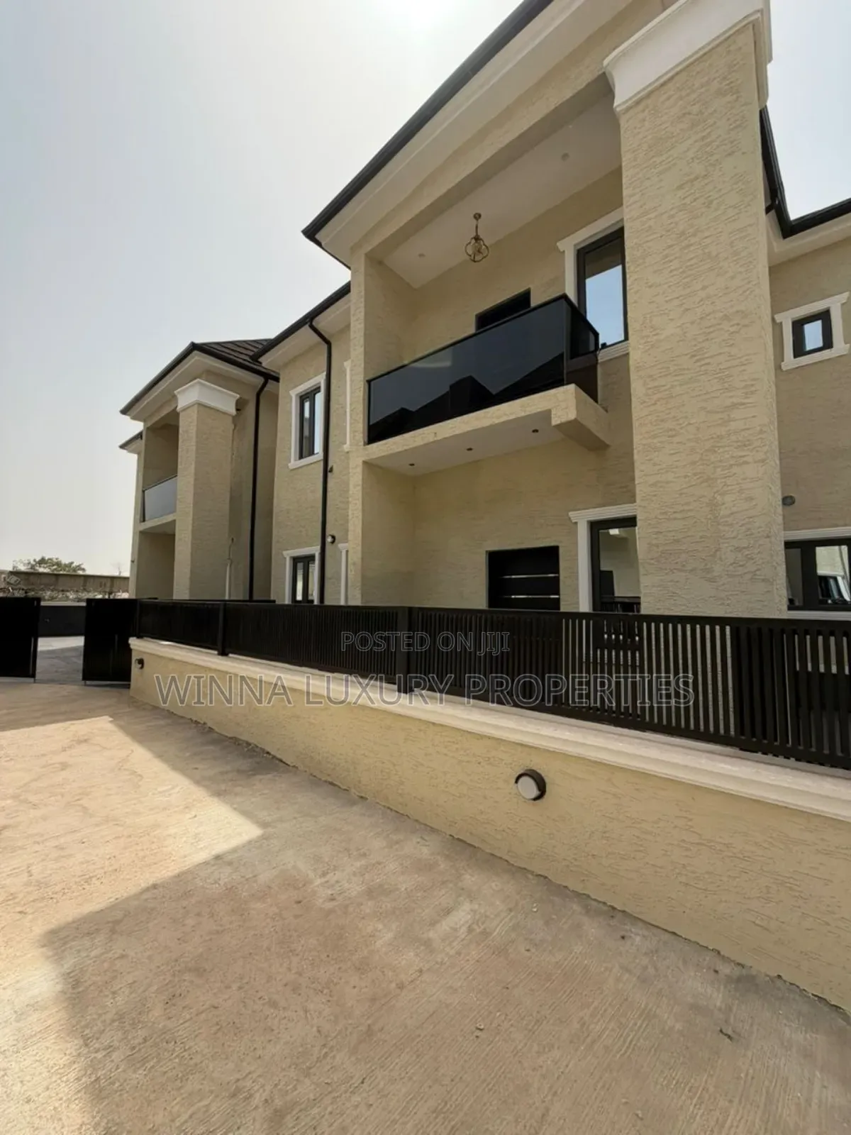 5bdrm Duplex in Gaduwa for sale in Gaduwa