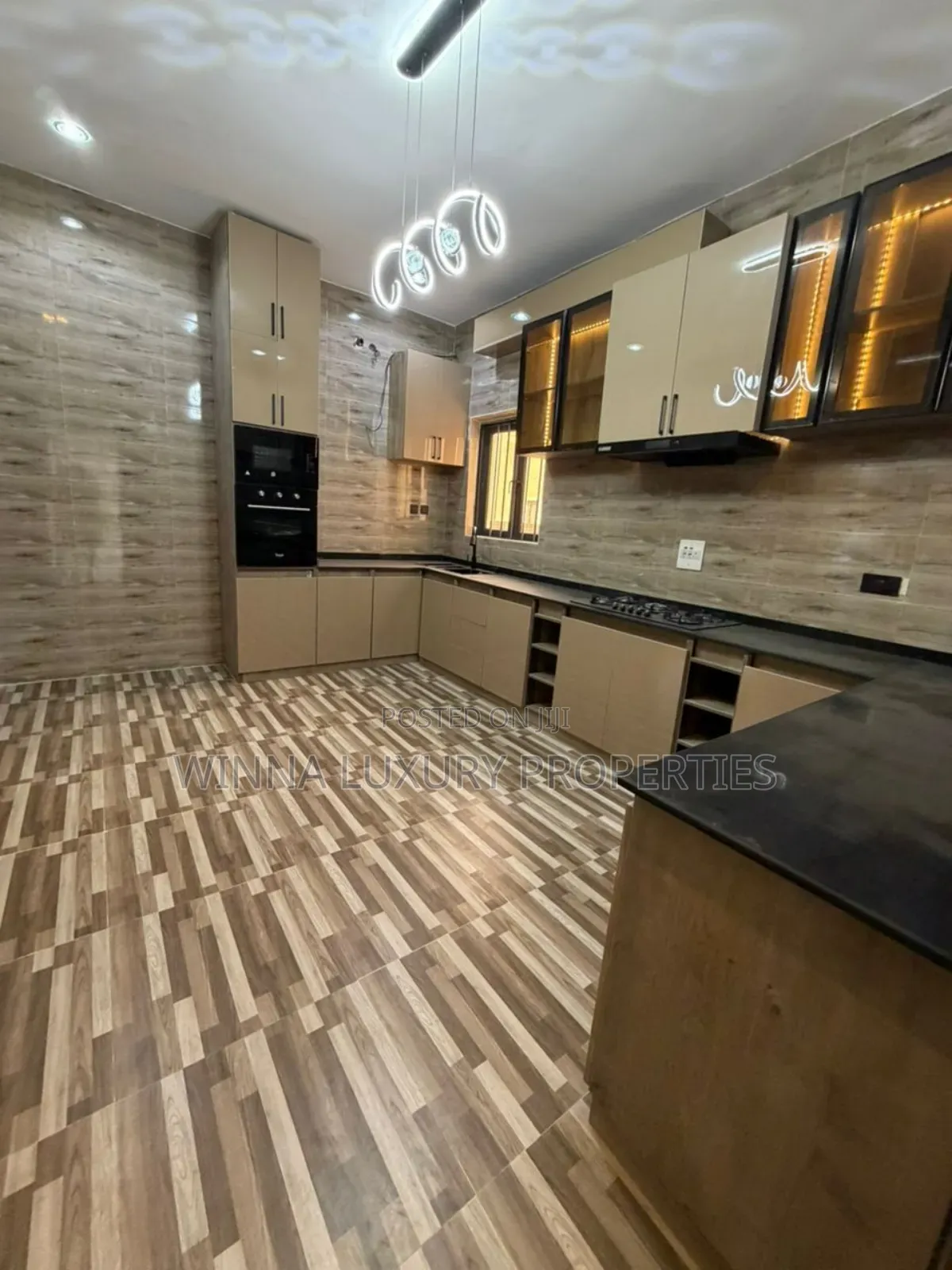 5bdrm Duplex in Gaduwa for sale in Gaduwa
