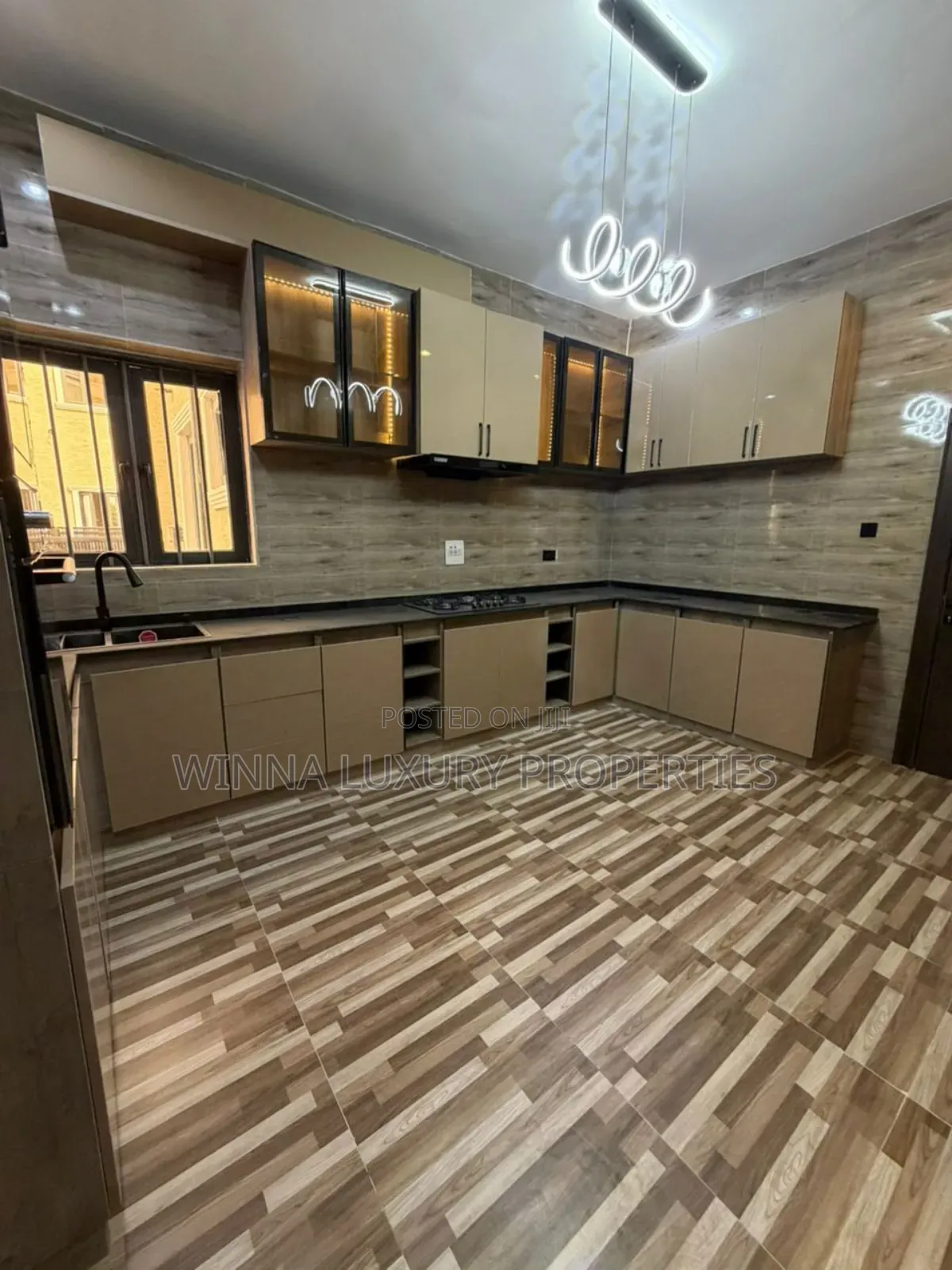 5bdrm Duplex in Gaduwa for sale in Gaduwa