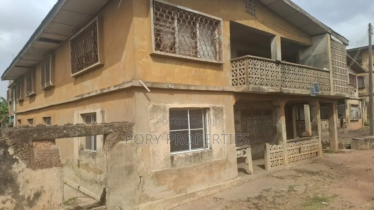 Furnished 12bdrm Duplex in Orita, CHallenge / Ibadan for sale in CHallenge / Ibadan