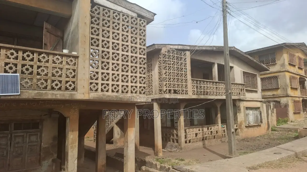 Furnished 12bdrm Duplex in Orita, CHallenge / Ibadan for sale in CHallenge / Ibadan