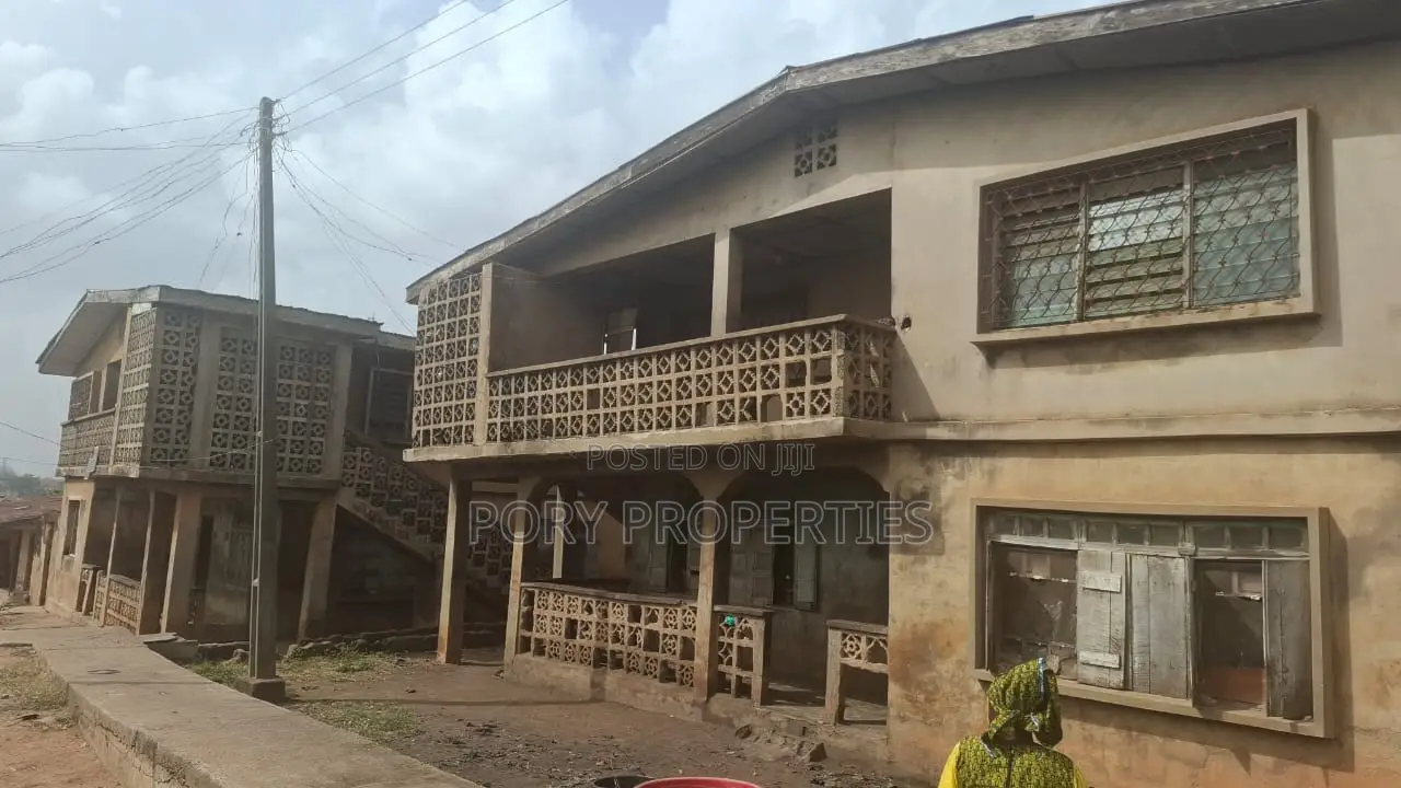 Furnished 12bdrm Duplex in Orita, CHallenge / Ibadan for sale in CHallenge / Ibadan
