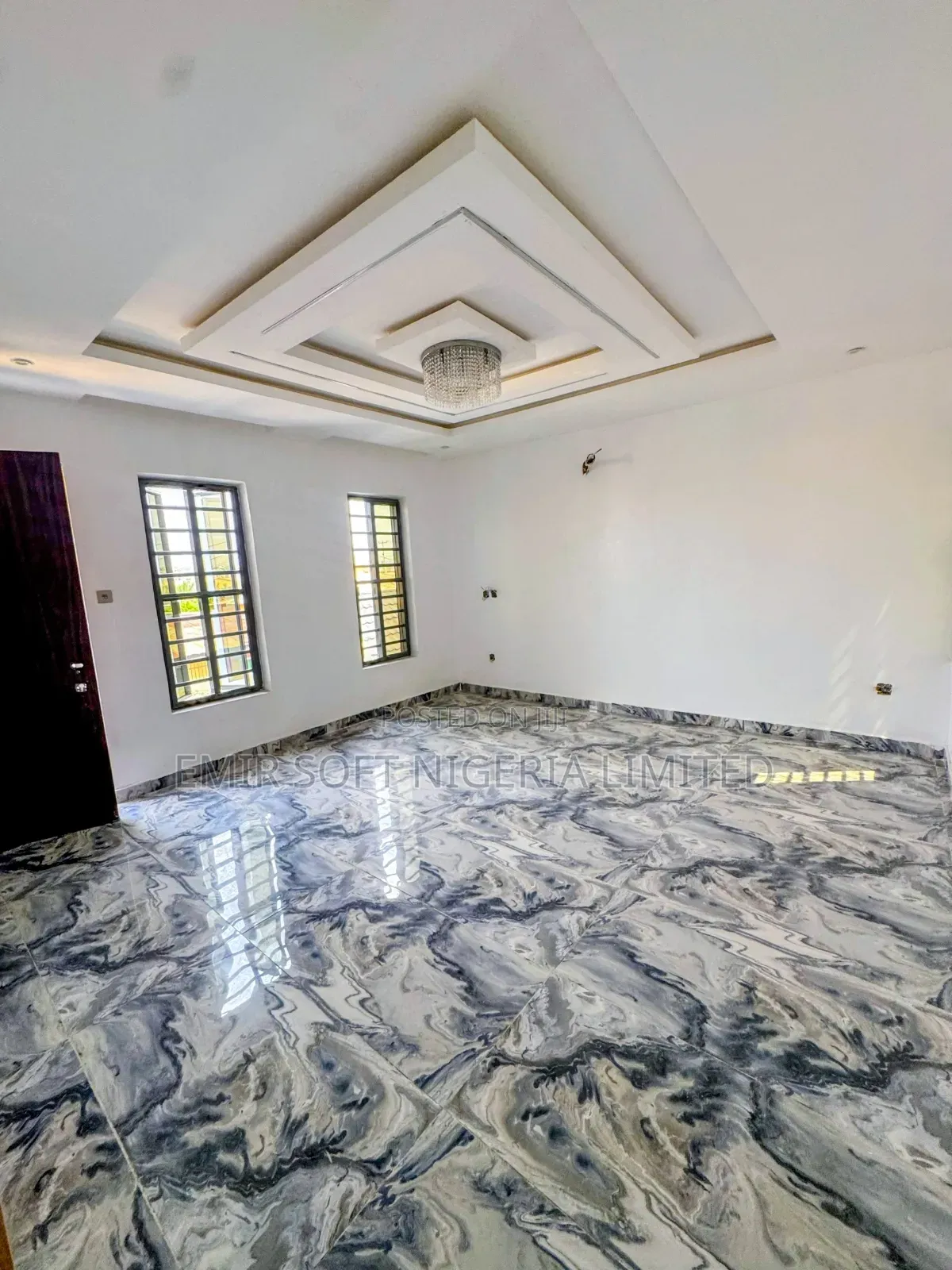 4bdrm Duplex in Oluyole Estate for sale in Oluyole Estate