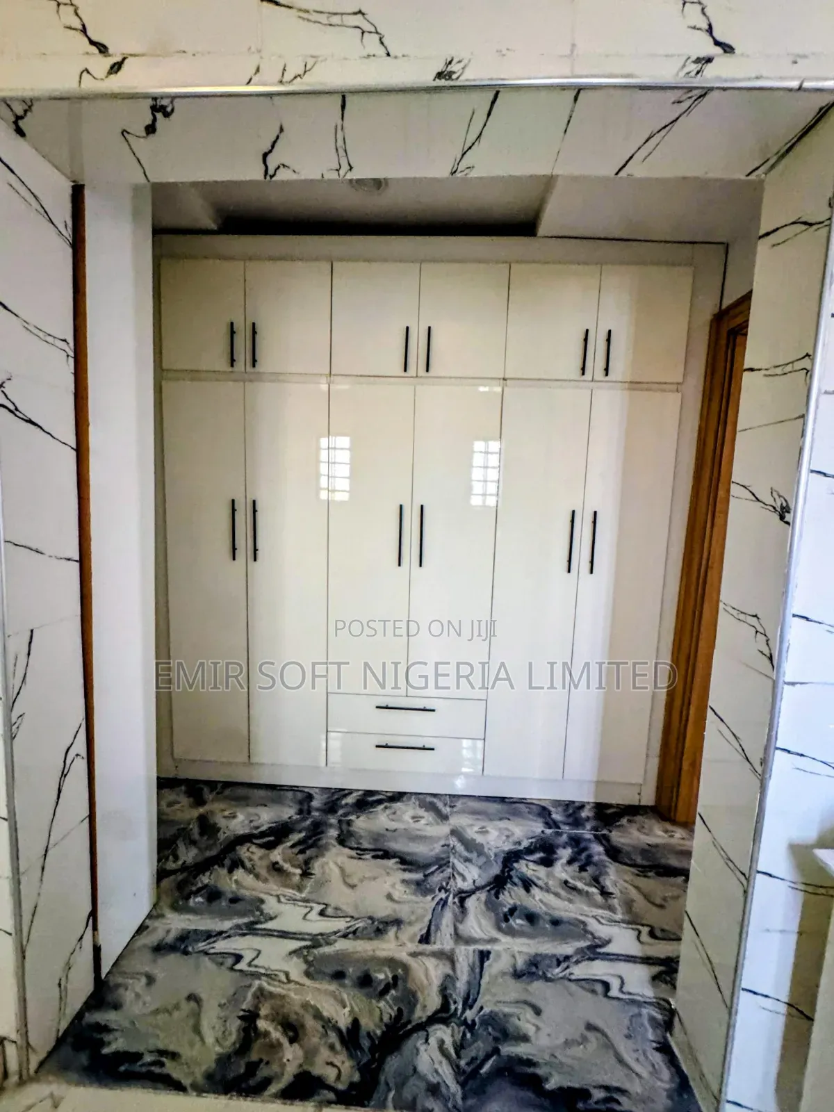4bdrm Duplex in Oluyole Estate for sale in Oluyole Estate