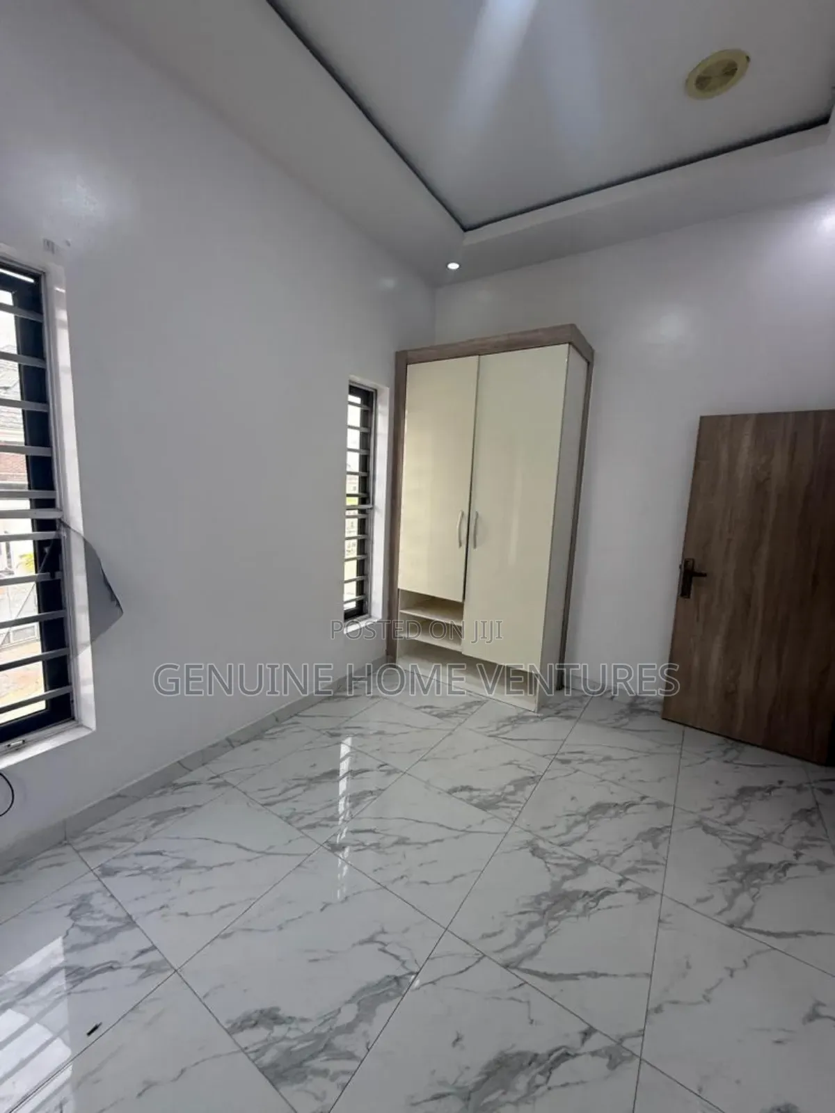 1bdrm Shared Apartment in Ikota Villa for rent in Ikota