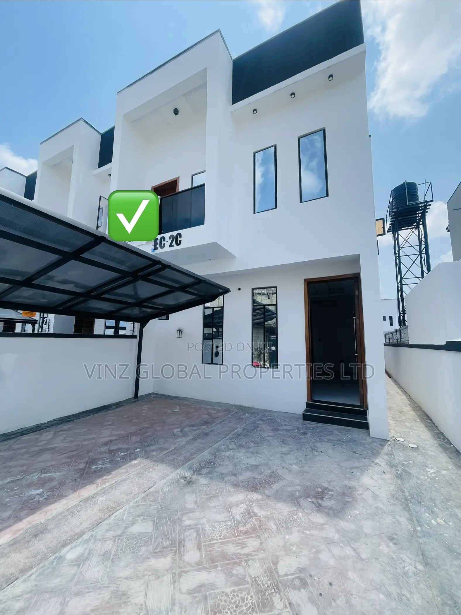 4bdrm Duplex in Sangotedo for sale in Sangotedo
