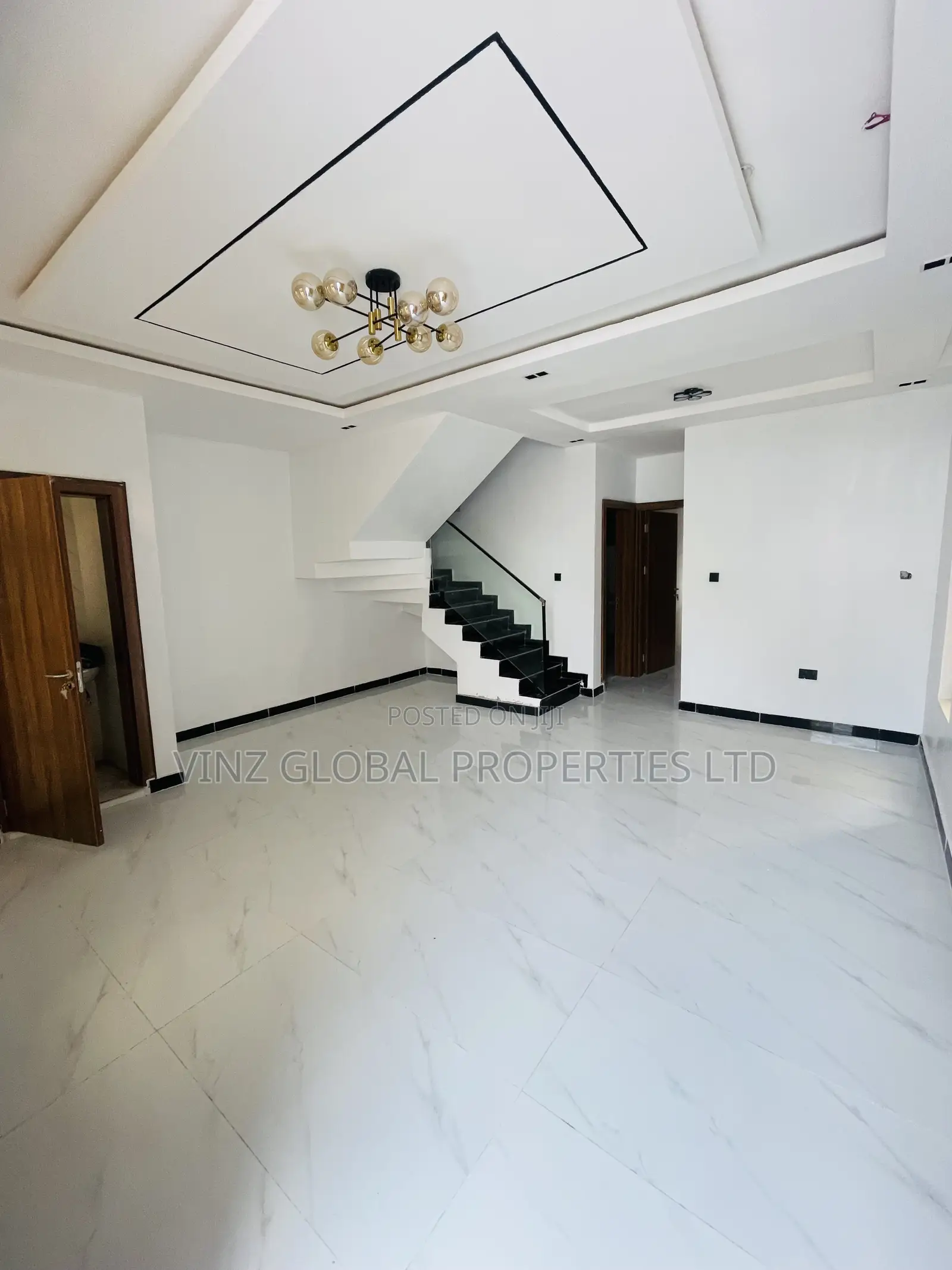 4bdrm Duplex in Sangotedo for sale in Sangotedo