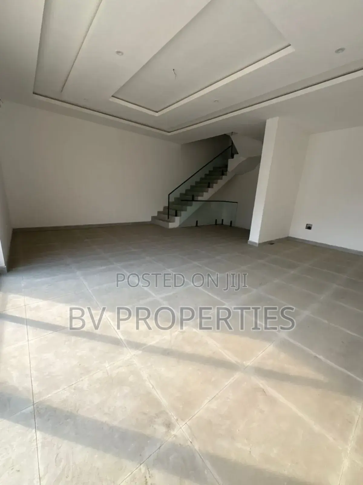 4bdrm Duplex in Ikate for sale in Ikate