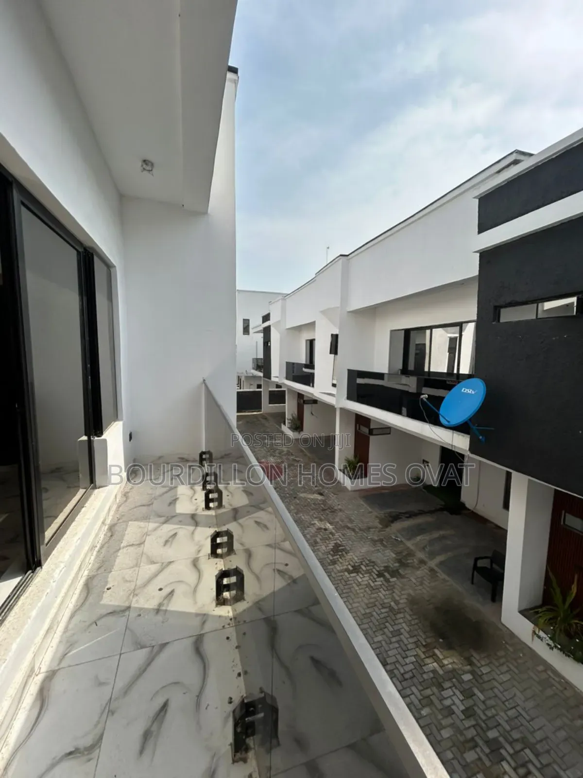 3bdrm Duplex in Ikota Lekki Lagos for sale in Ikota