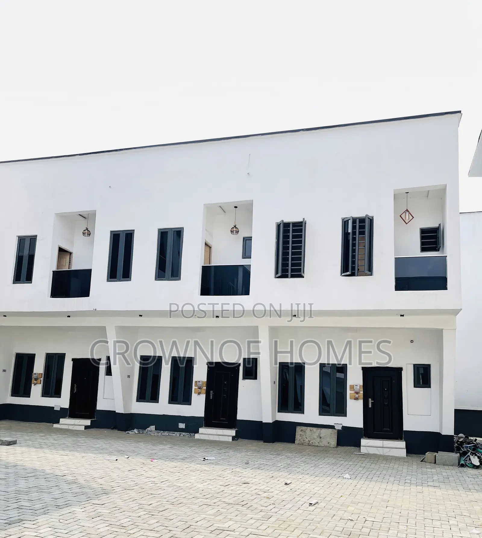 3bdrm Duplex in Ilaje / Lekki for sale in Ilaje / Lekki