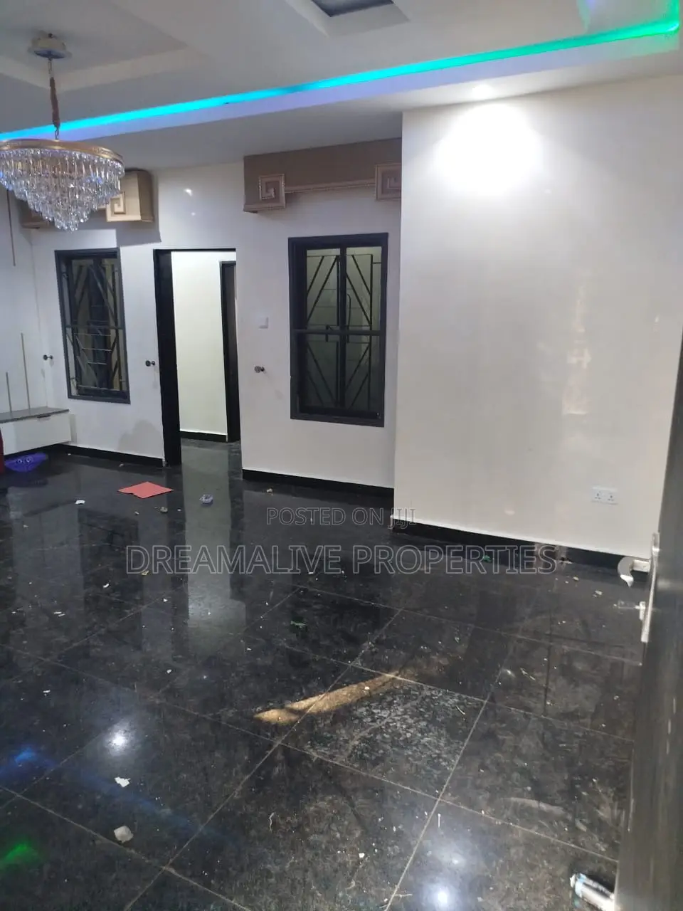3bdrm Apartment in Wuse 2 for rent in Wuse 2