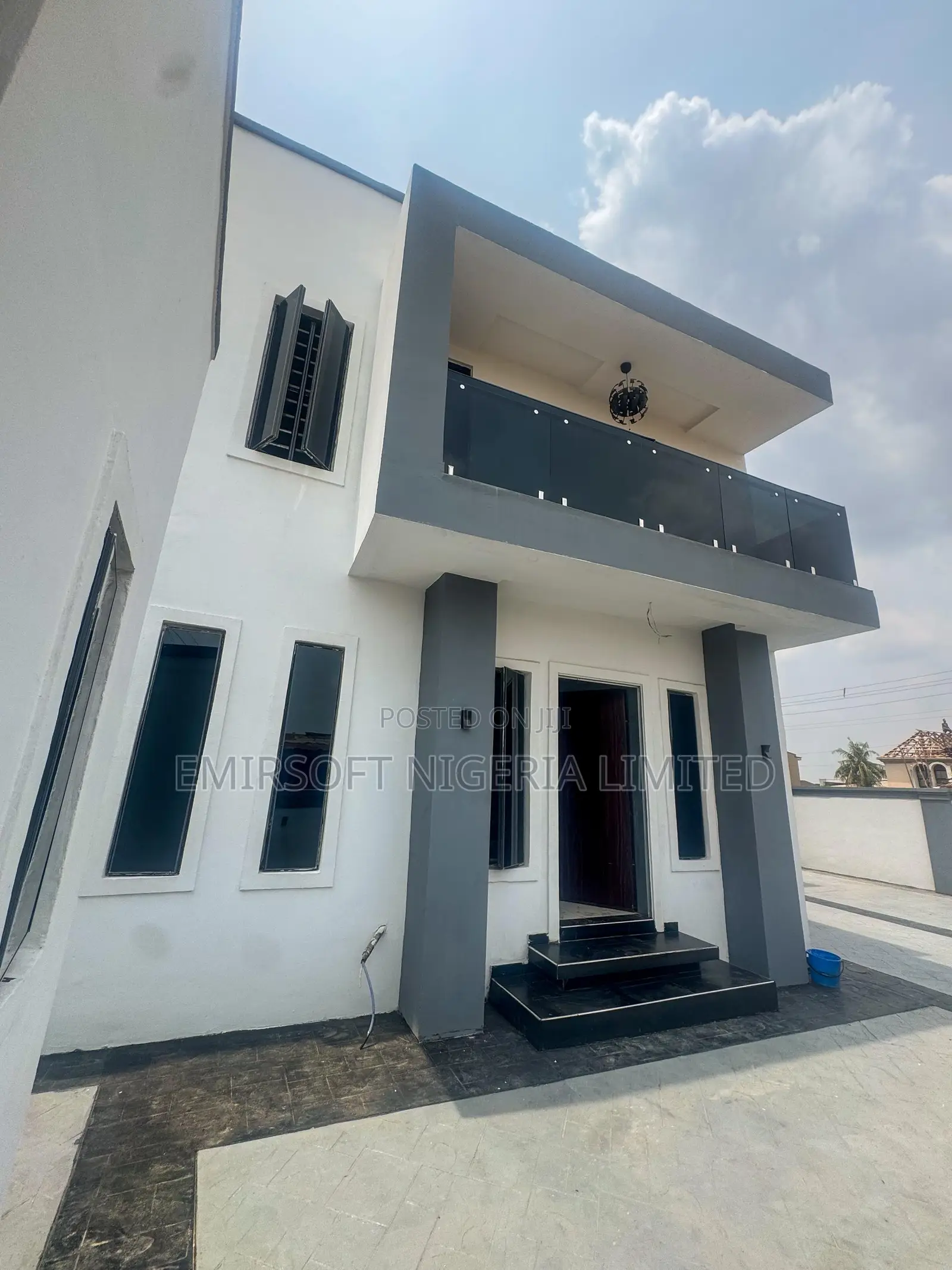 4bdrm Duplex in Oluyole for sale in Oluyole