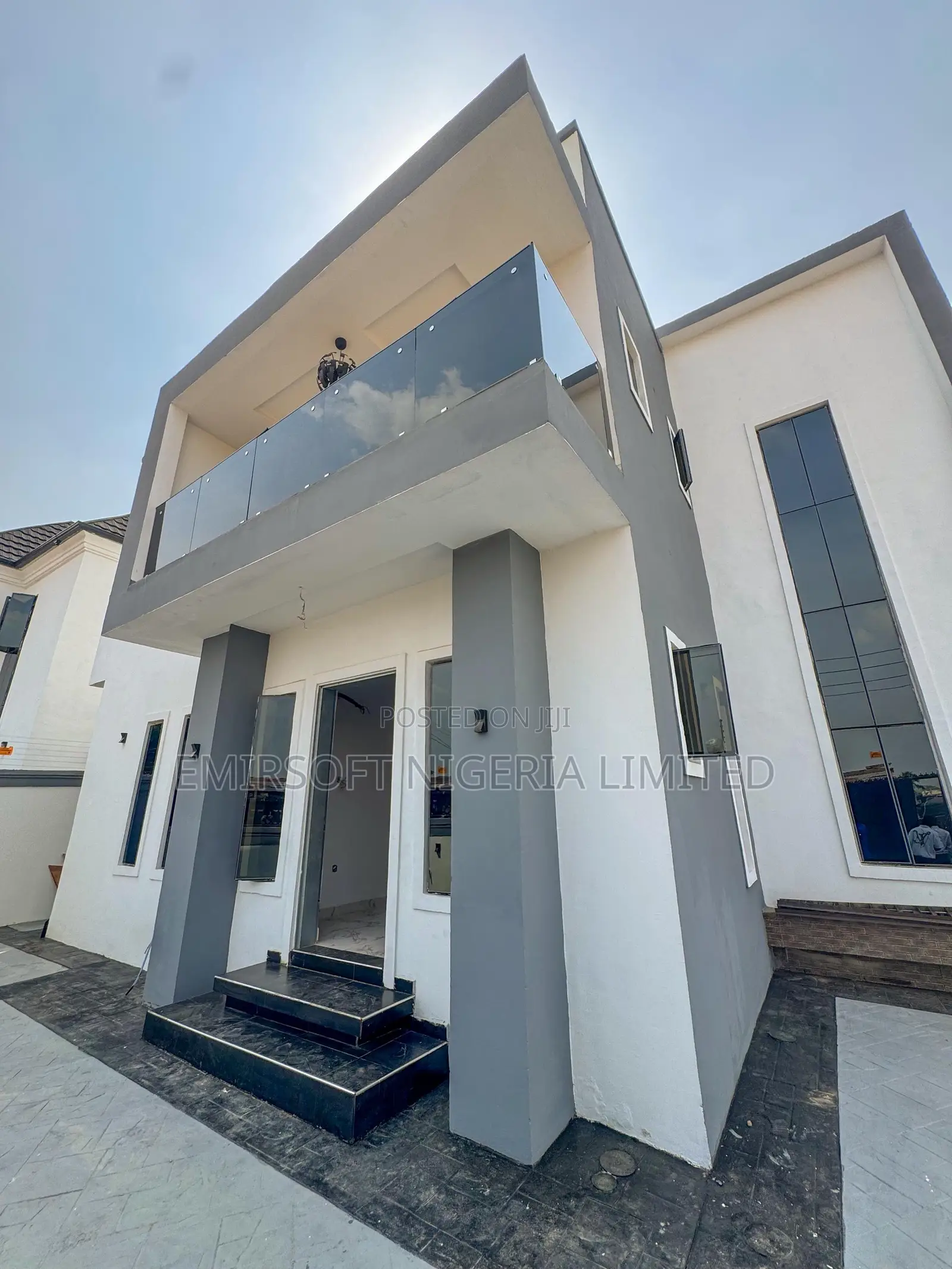 4bdrm Duplex in Oluyole for sale in Oluyole