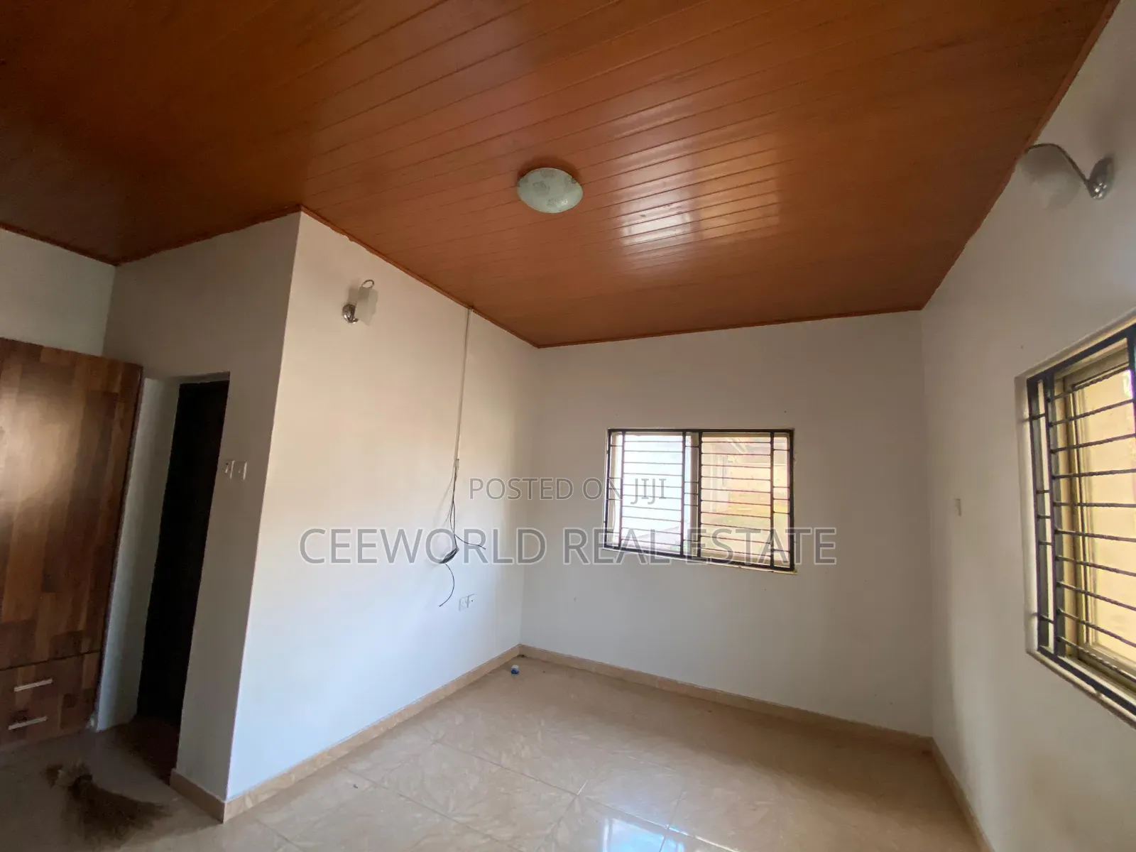2bdrm Bungalow in Agodi Gra for rent in Agodi