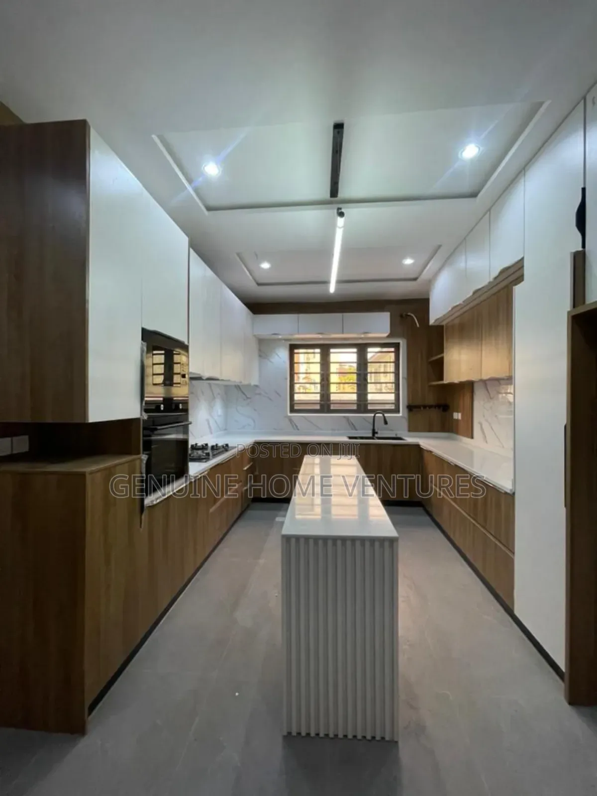 5bdrm Duplex in Omole Phase One for sale in Omole Phase 1