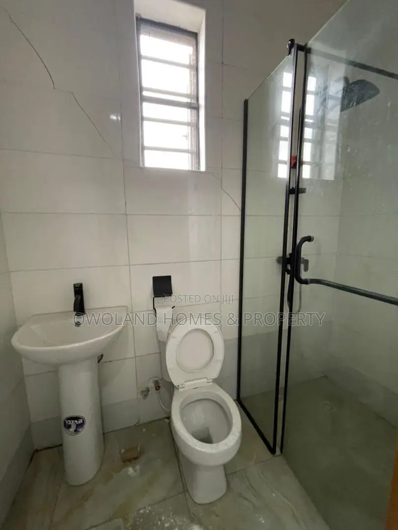 4bdrm Townhouse / Terrace in Harris Drive, Lekki for rent in Lekki