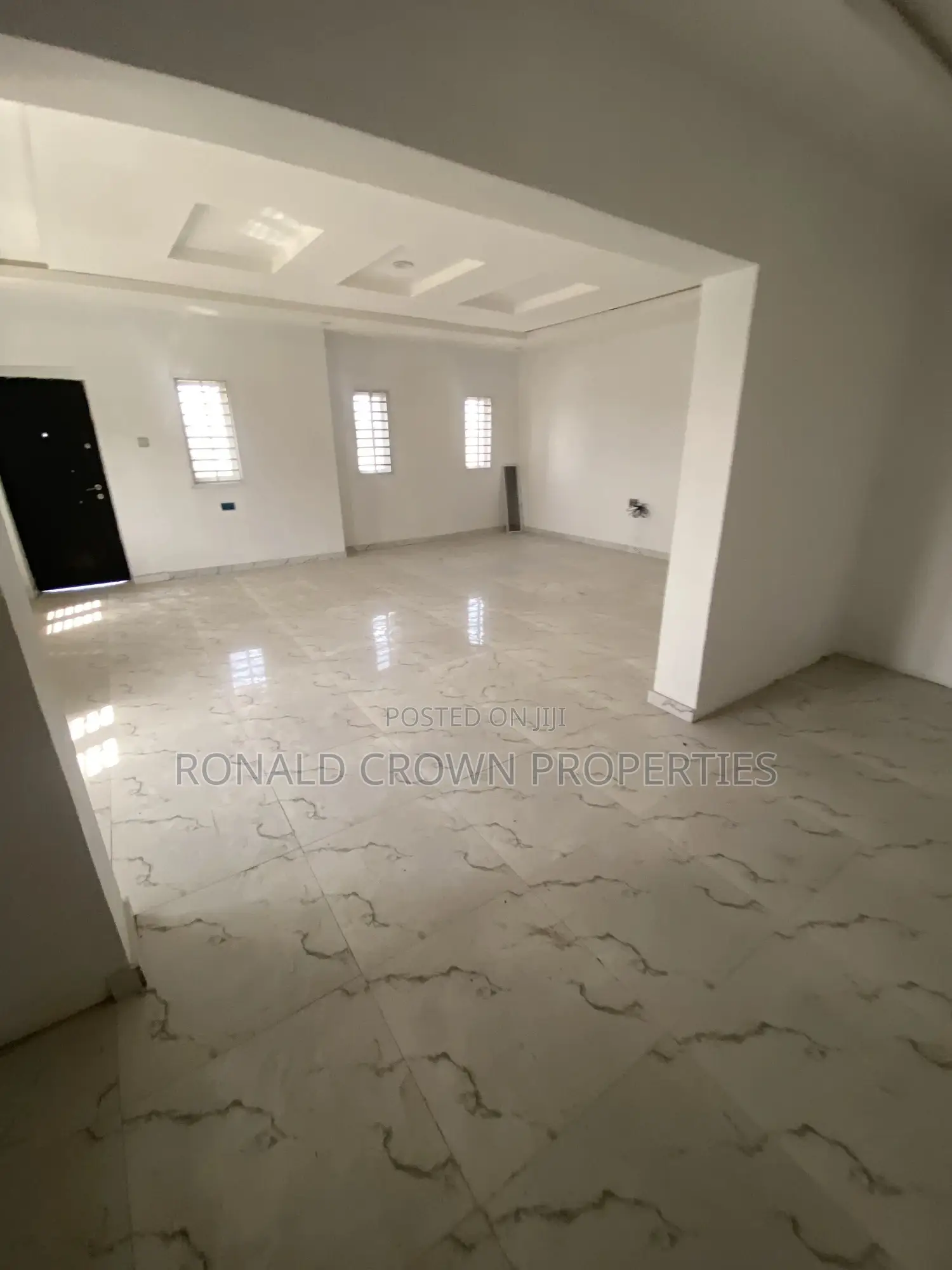 6bdrm Duplex in Magodo Isheri for sale in Magodo Isheri