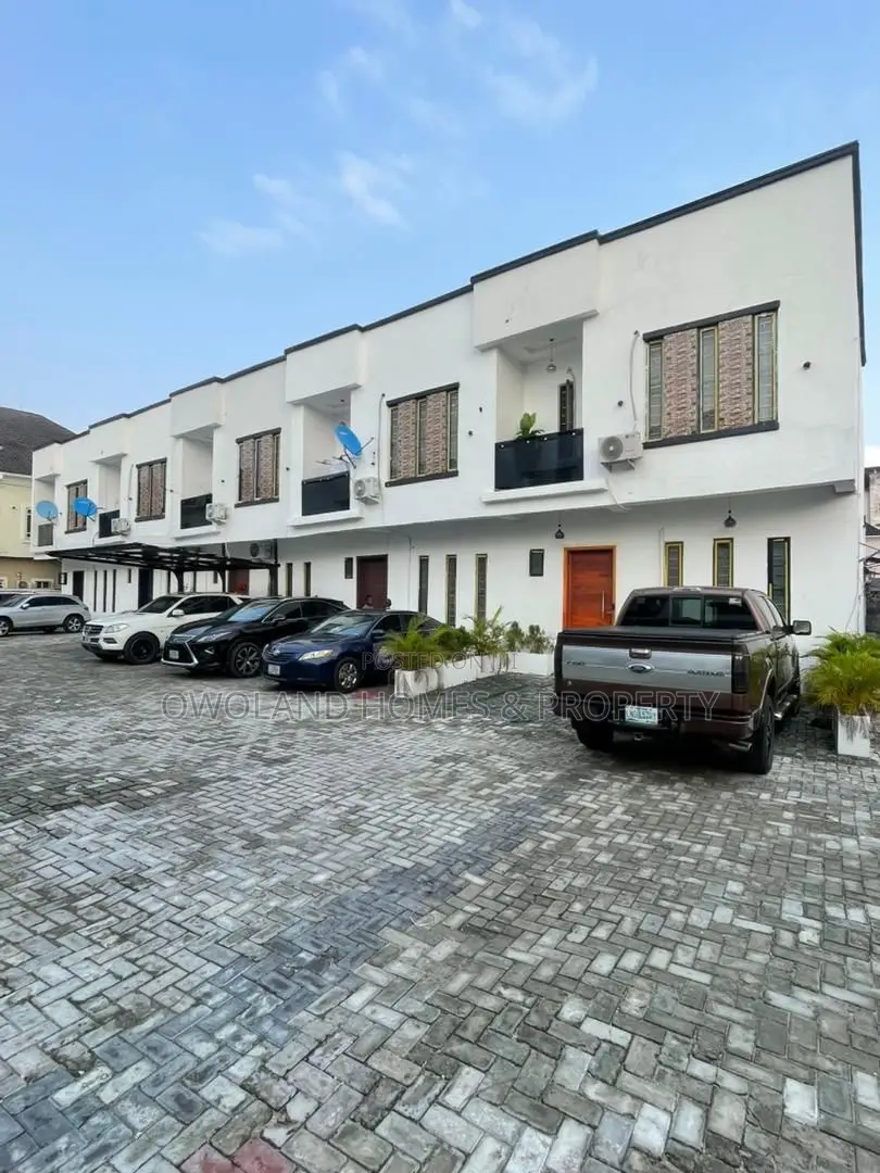 Furnished 2bdrm Townhouse / Terrace in Chevron Estate, Lekki for rent in Lekki