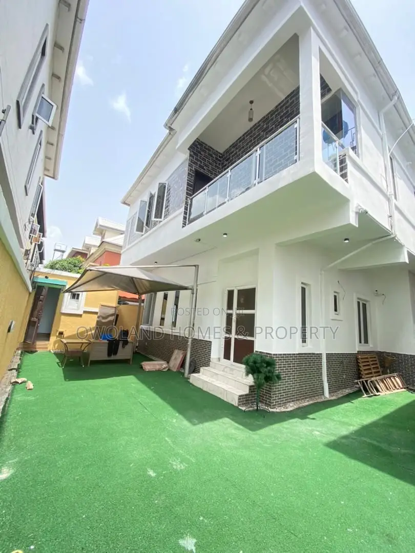 4bdrm Duplex in Chevron, Lekki for rent in Lekki