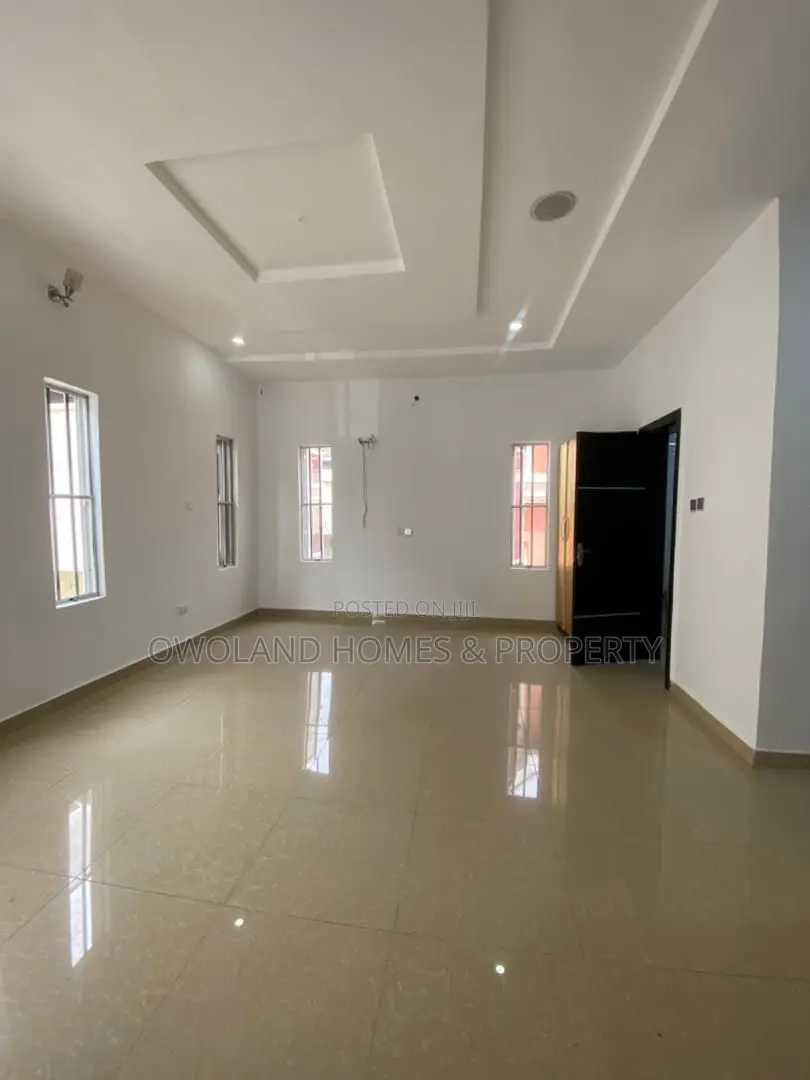 4bdrm Duplex in Chevron, Lekki for rent in Lekki