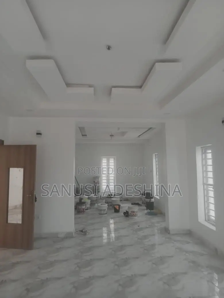 4bdrm Duplex in Gwarimpa Estate By, Gwarinpa for sale in Gwarinpa