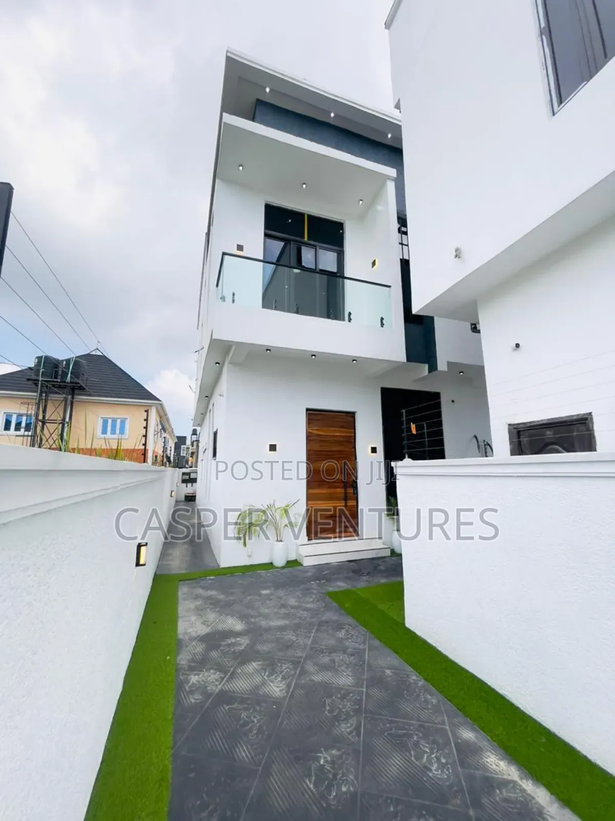 4bdrm Duplex in Green, Sangotedo for sale in Sangotedo
