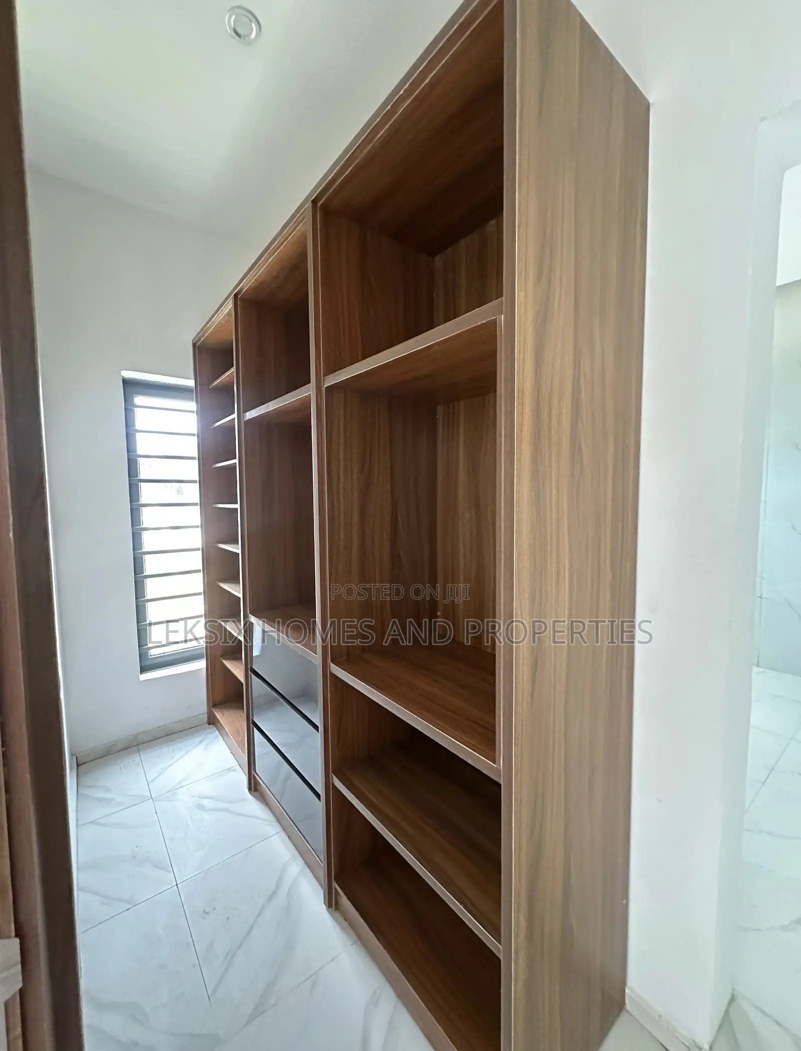 4bdrm Duplex in A Well Secured, Ikate for sale in Ikate
