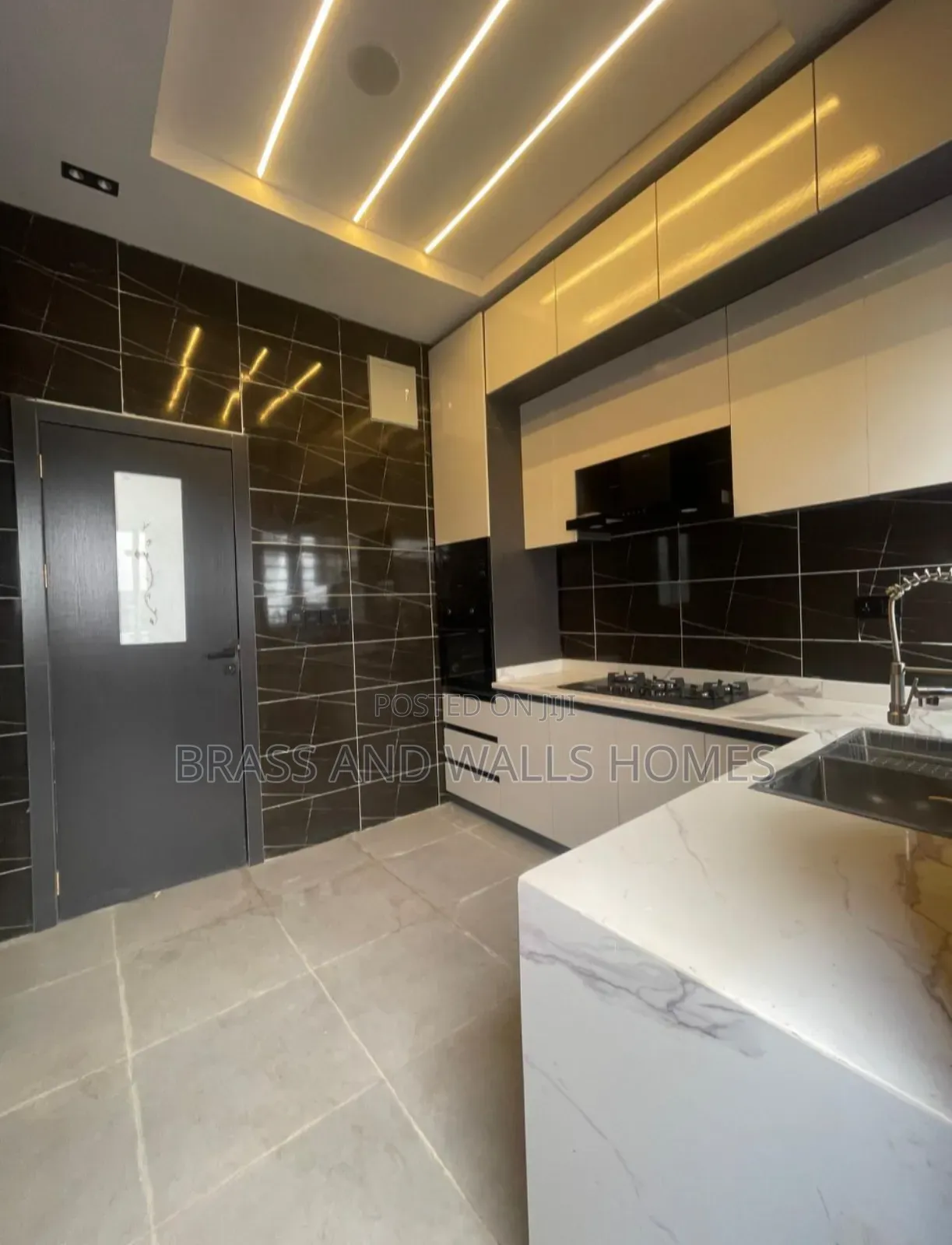 Furnished 4bdrm Duplex in Ikota for sale in Ikota