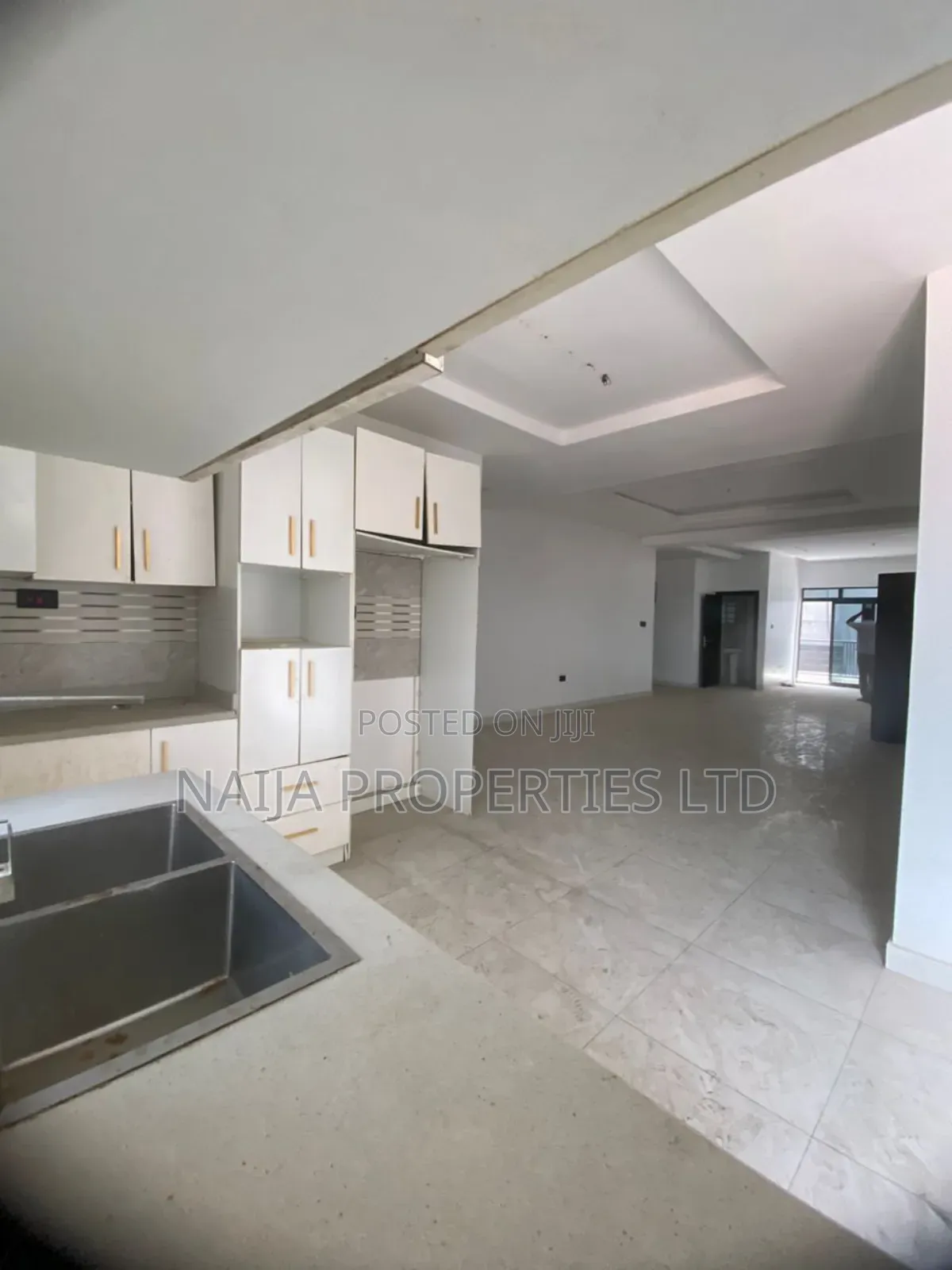 3bdrm Apartment in Ikate for rent in Ikate