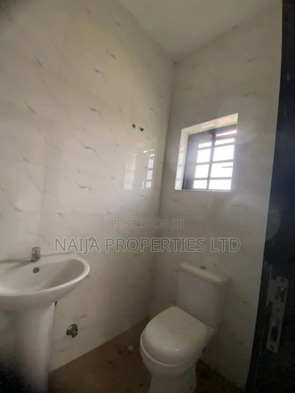 3bdrm Apartment in Ikate for rent in Ikate