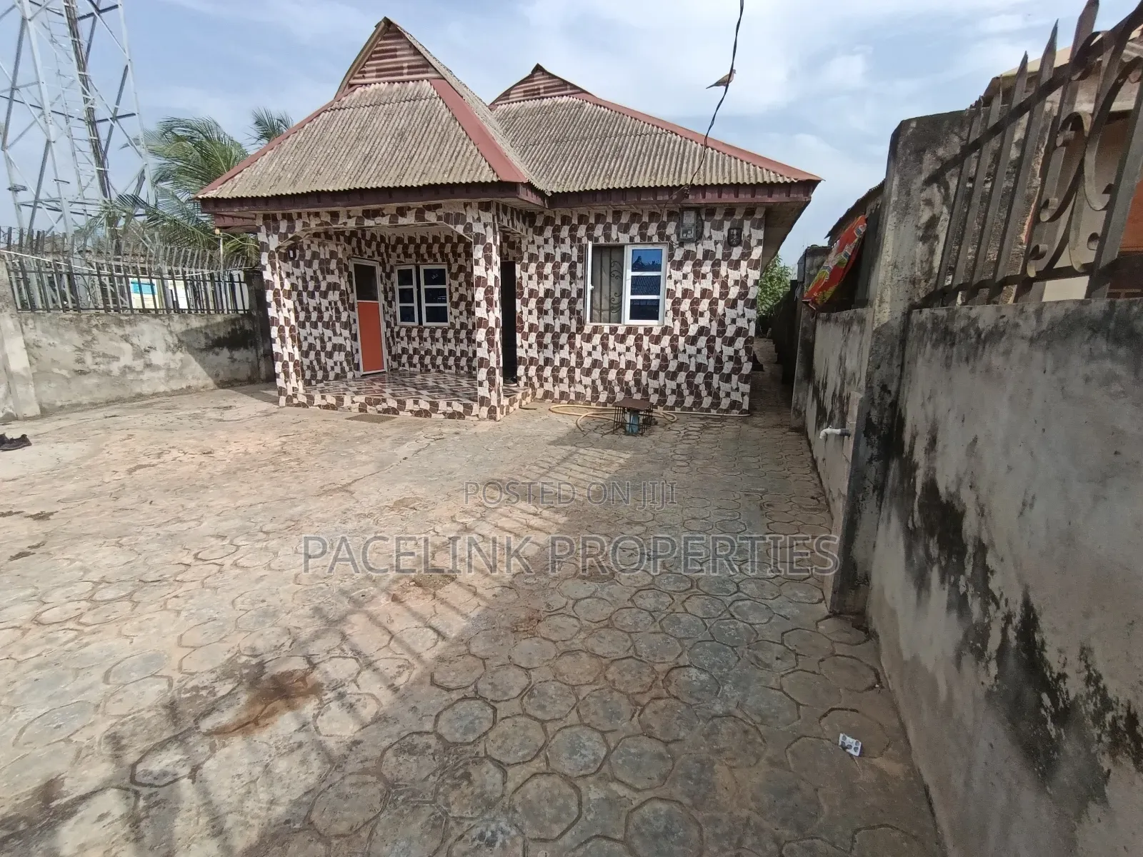 4bdrm Bungalow in Ado-Odo/Ota for sale in Ado-Odo/Ota